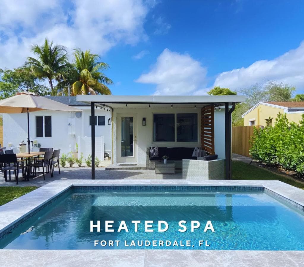 Private Home, Modern, Heated Pool, Private Patio Fort Lauderdale — 1