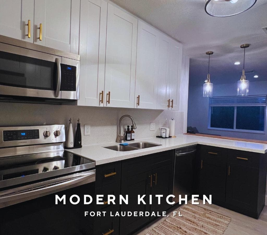 Private Home, Modern, Heated Pool, Private Patio Fort Lauderdale — 3