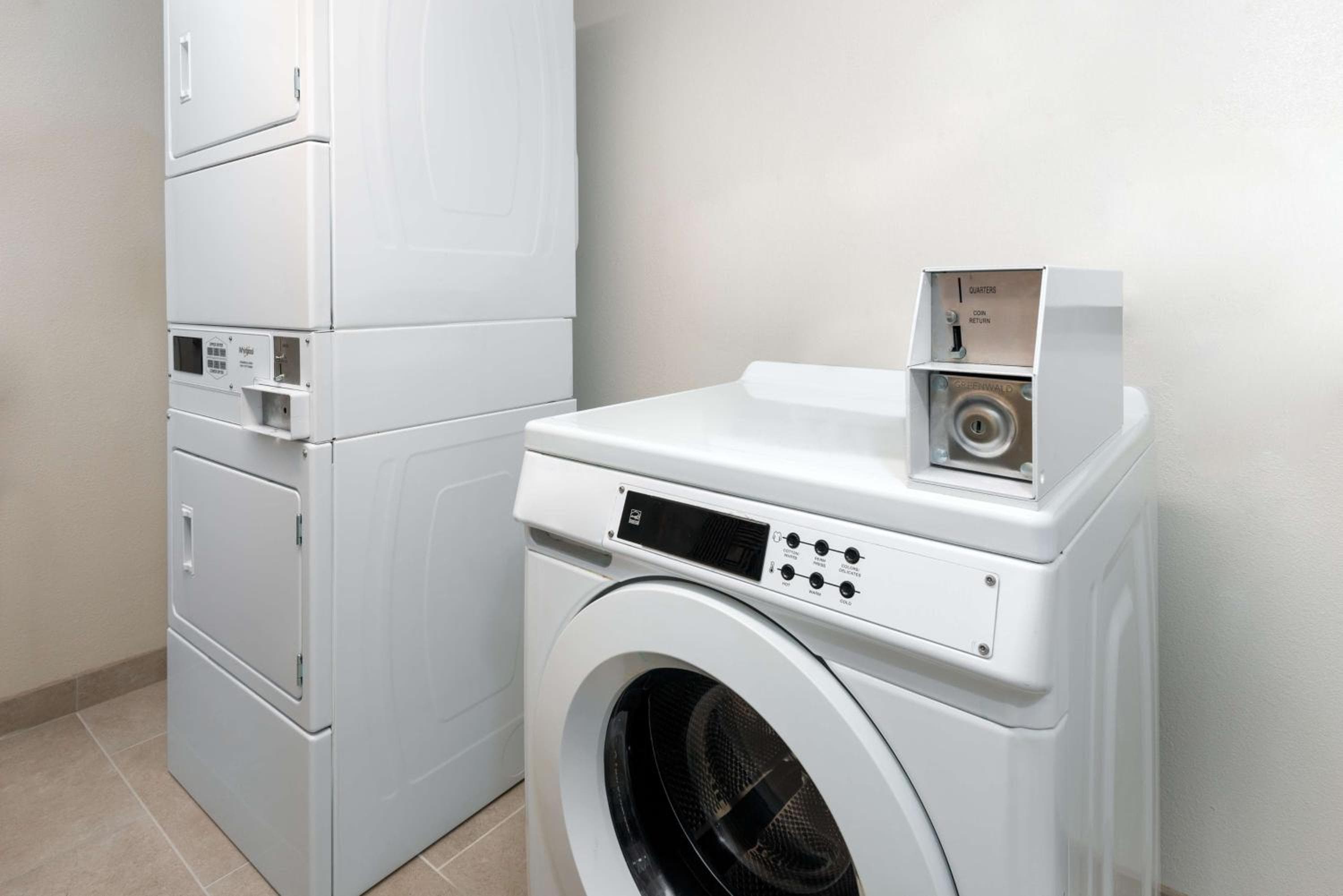 Homewood Suites by Hilton Orlando-Nearest to Universal Studios — 7