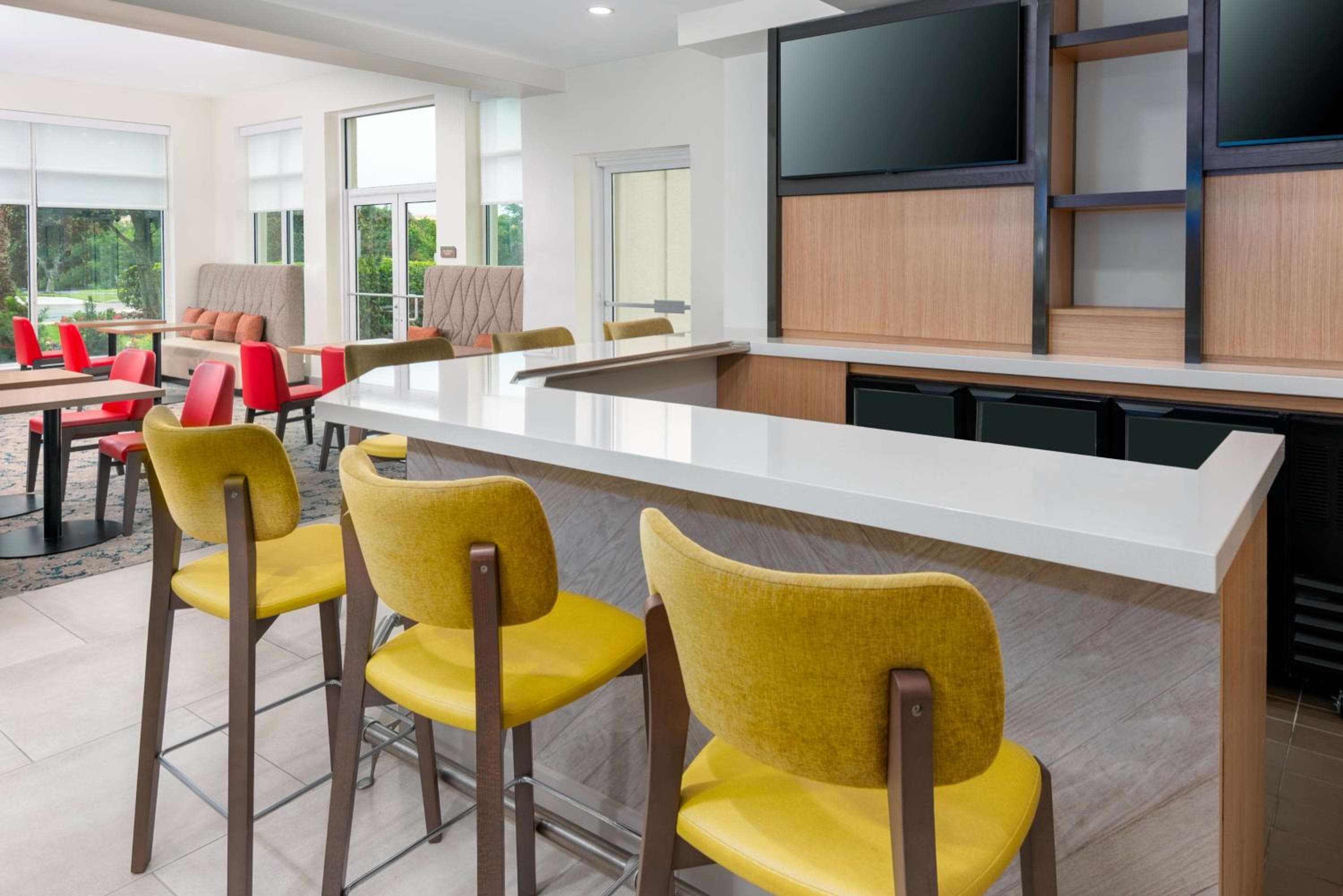 Hilton Garden Inn Orlando International Drive North — 2
