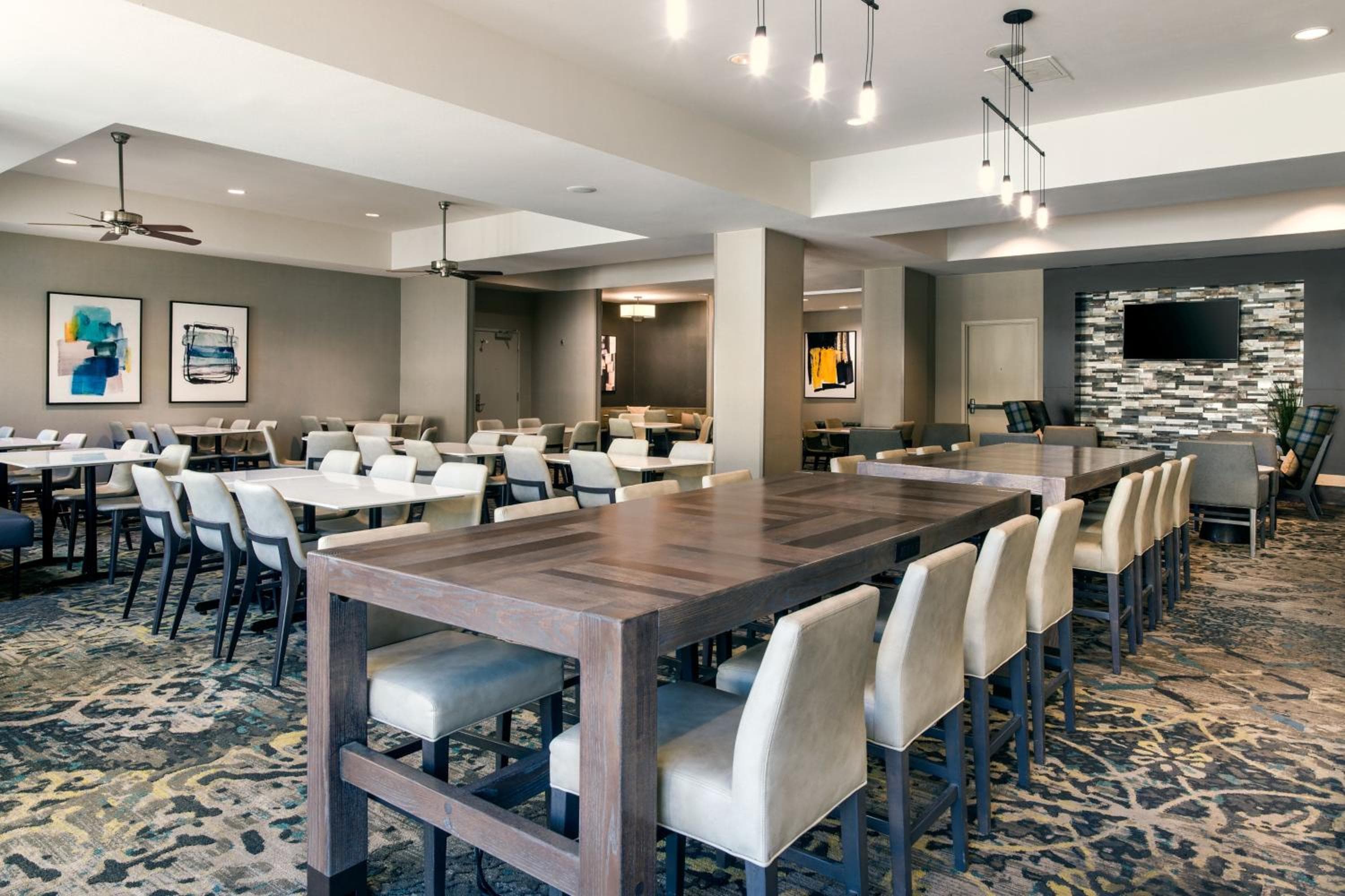 Residence Inn by Marriott Las Vegas Hughes Center — 20