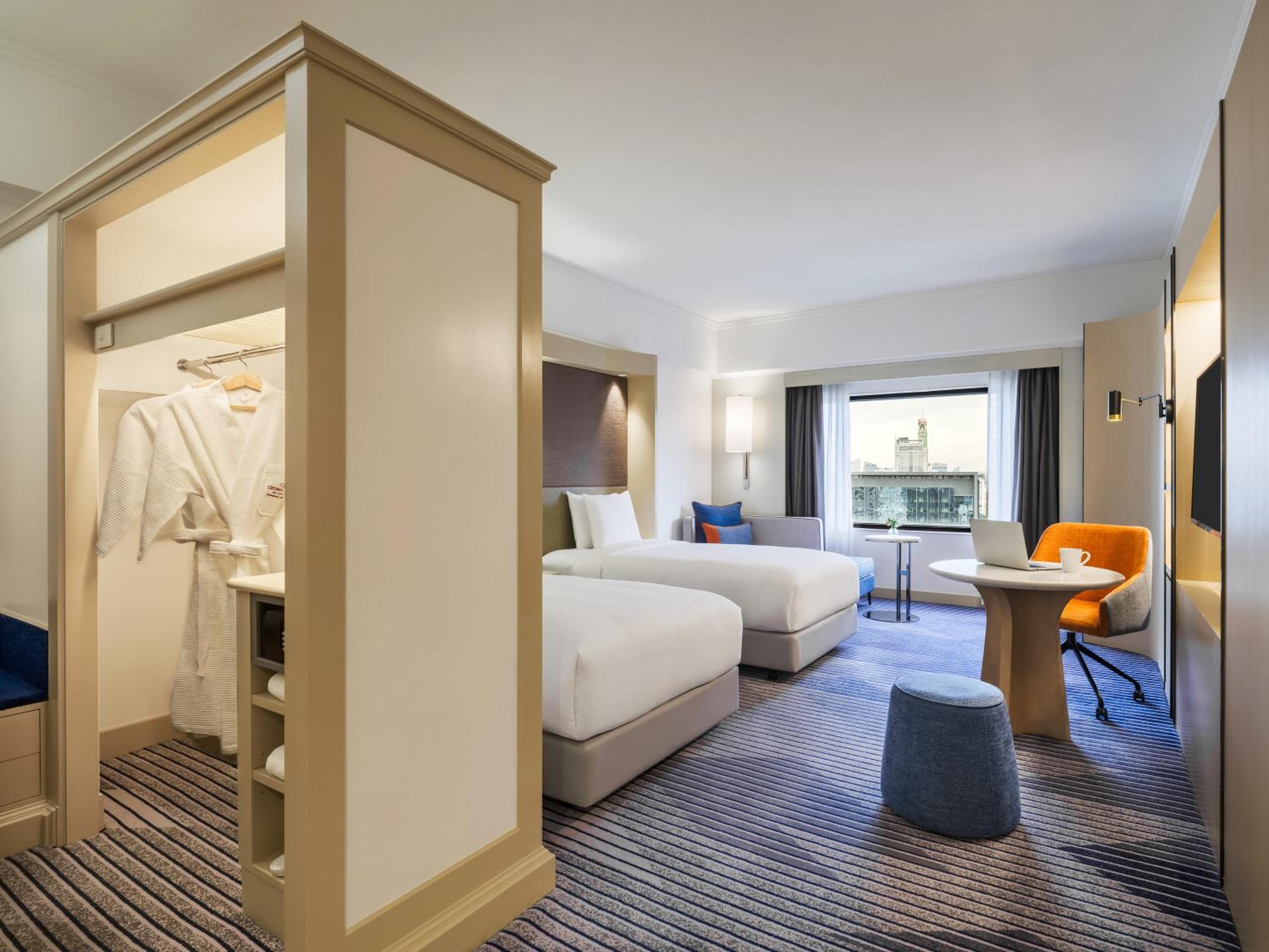 Crowne Plaza Bangkok Lumpini Park by IHG — 16