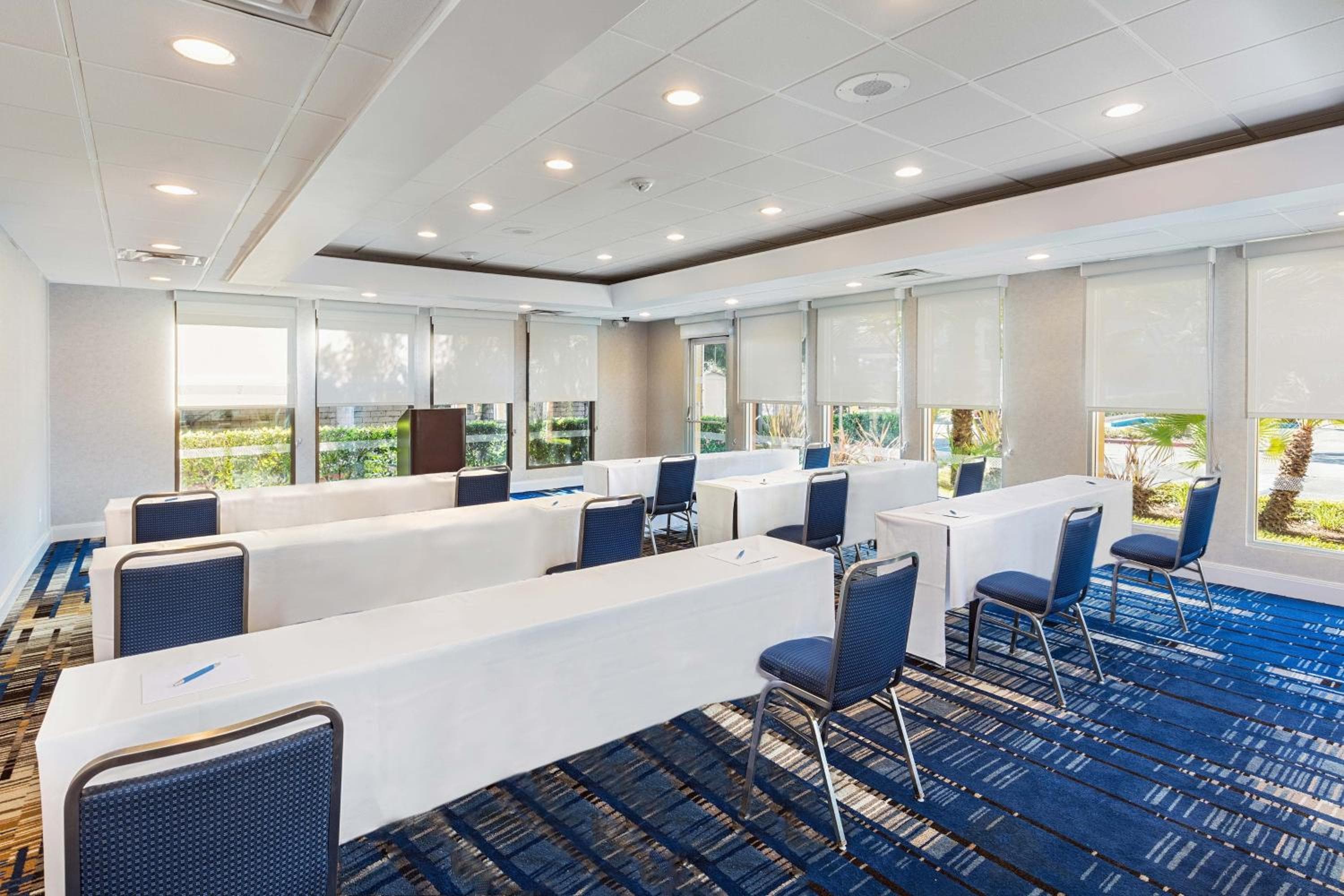 Four Points by Sheraton Los Angeles Westside — 29