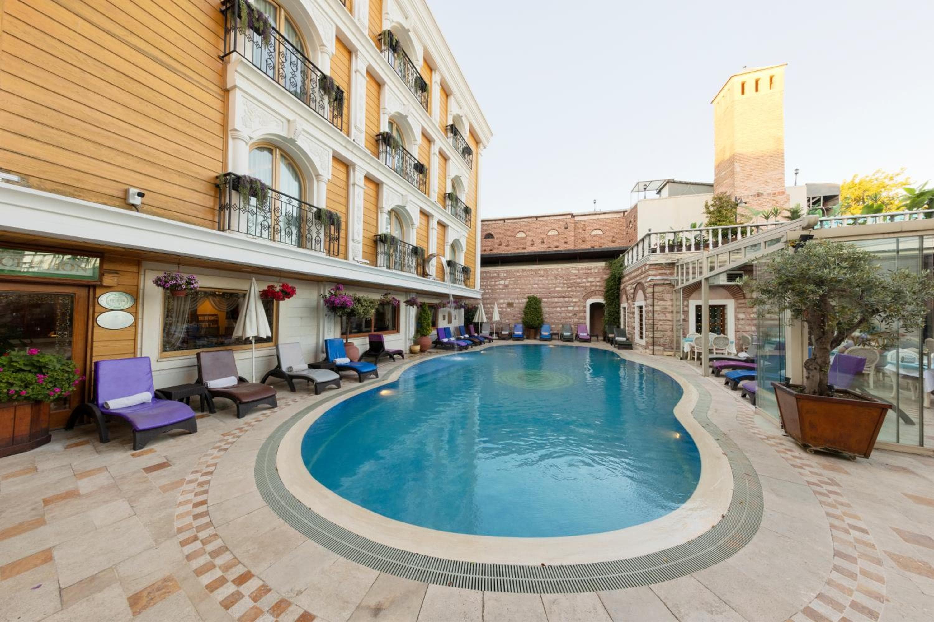 Palacio y Spa de las Siete Colinas — 17