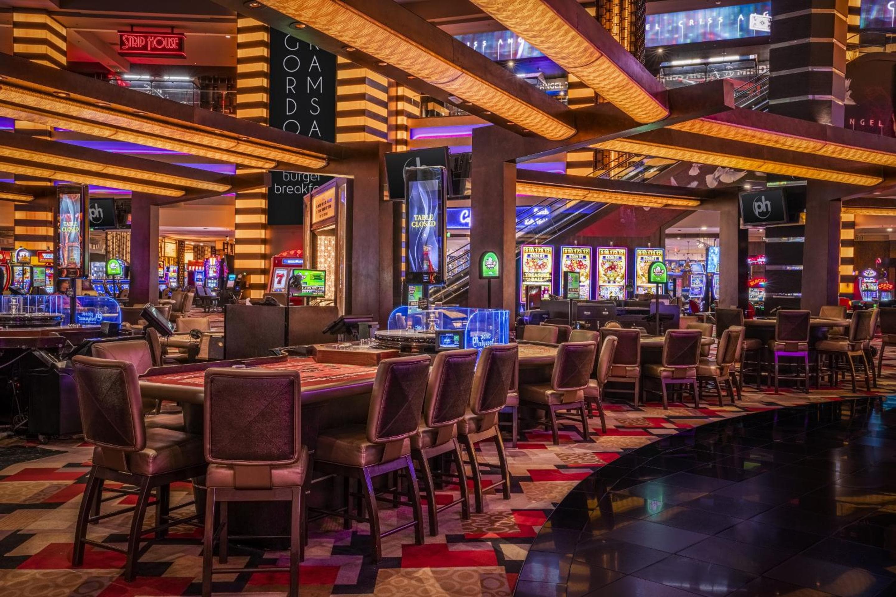 Planet Hollywood Resort & Casino — 3