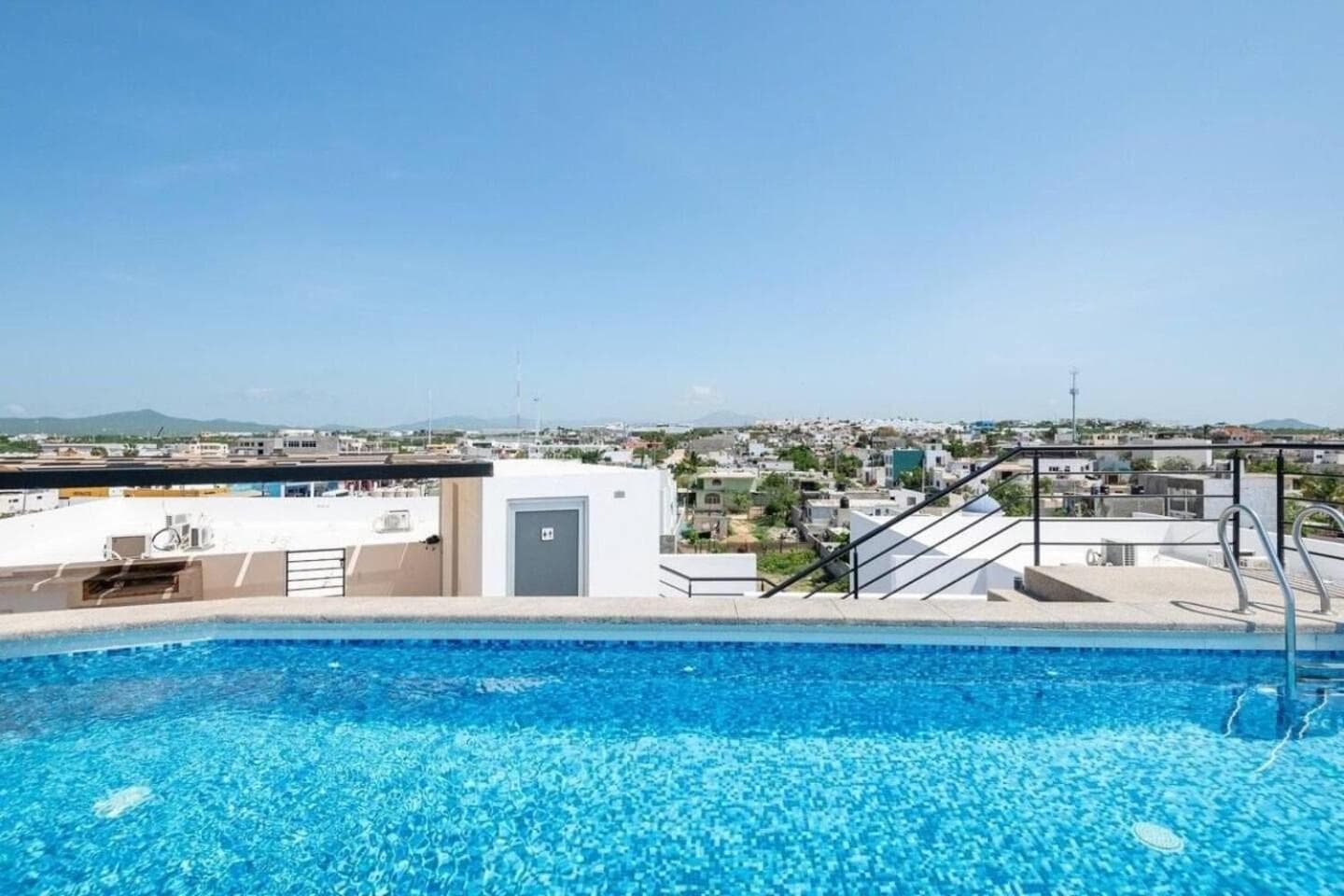 Primer Piso condo , 3 Recamaras+2.5 baños +alberca — 19
