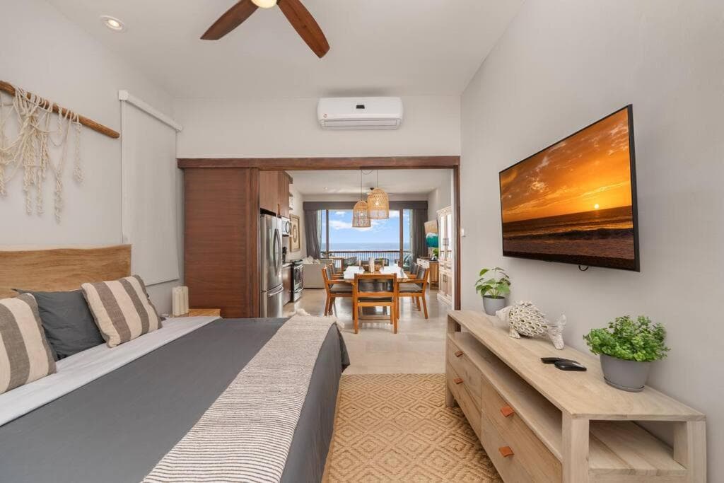 Unique BEACH FRONT condo with concierge — 19