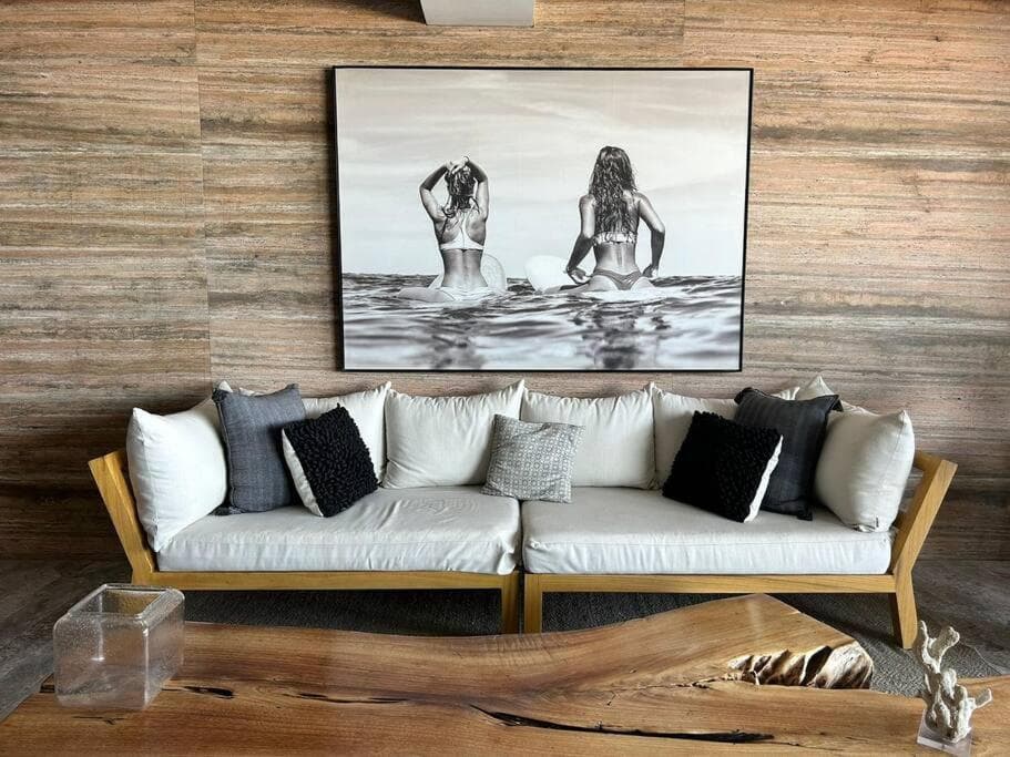 Unique BEACH FRONT condo with concierge — 12