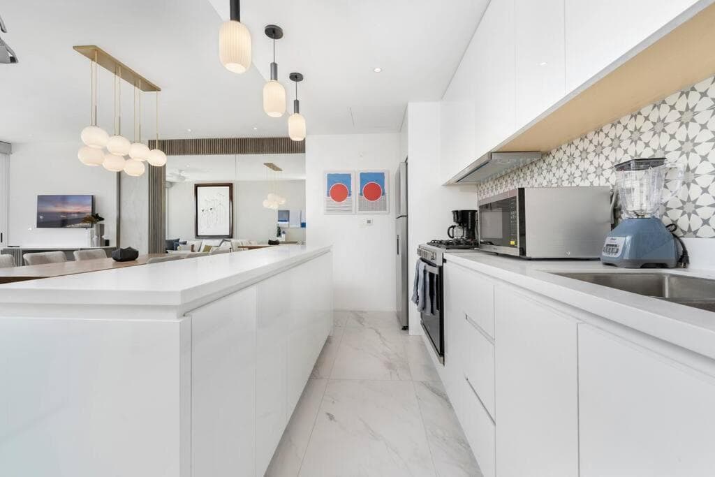 New 3BR in the Heart of San Lucas — 11