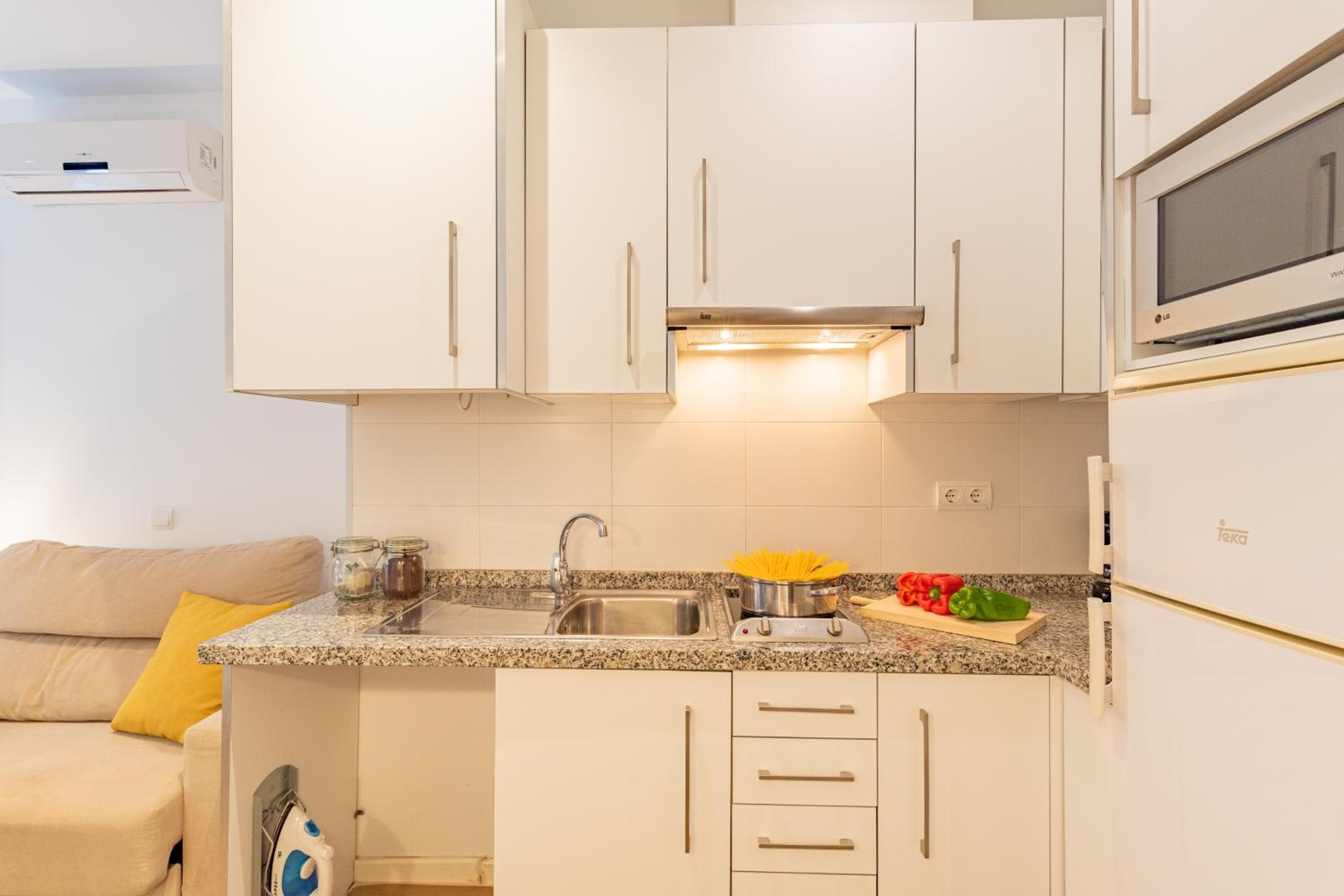 Feelathome Merced Apartments — 10