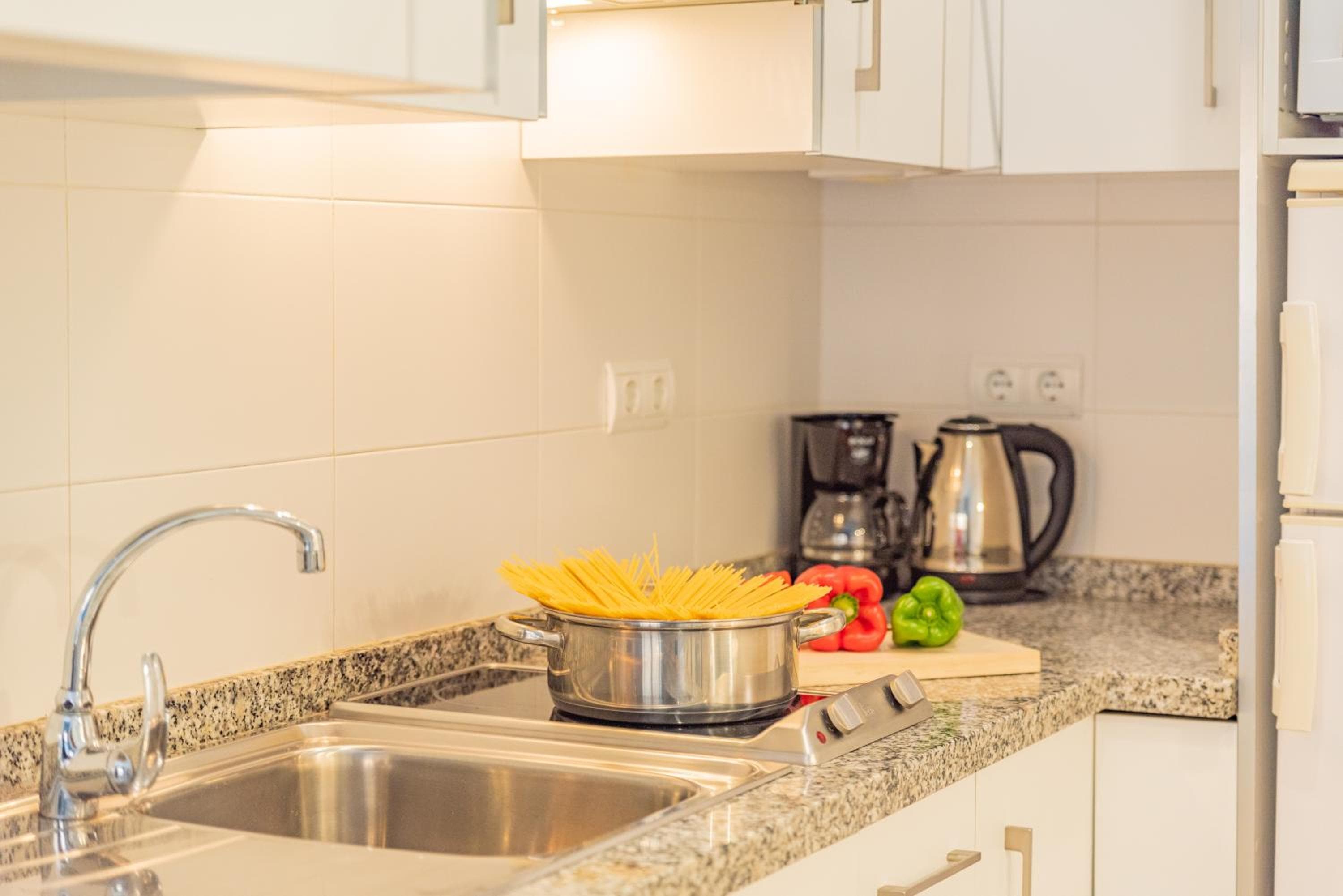 Feelathome Merced Apartments — 30