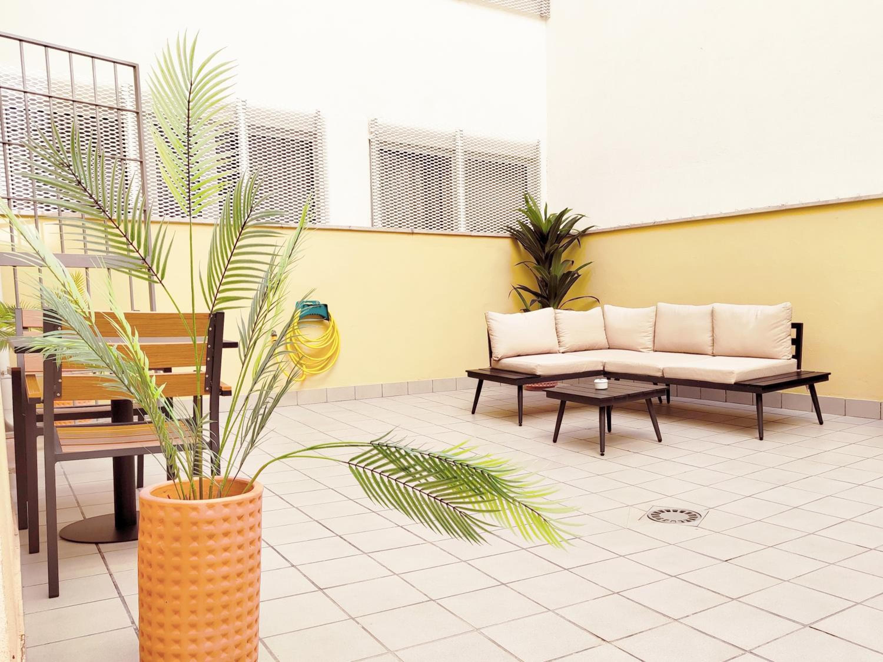 Feelathome Merced Apartments — 14