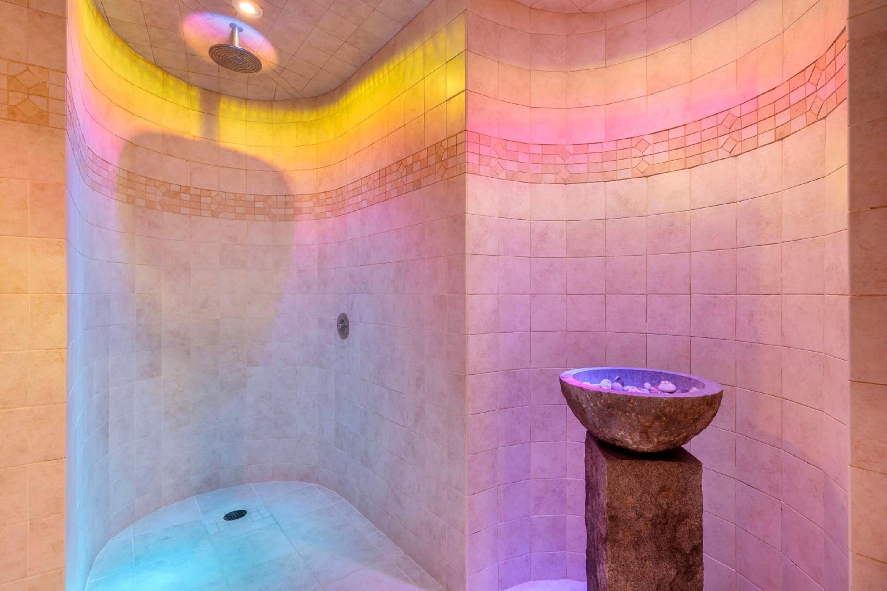Hilton Grand Vacations Club on the Las Vegas Strip — 17