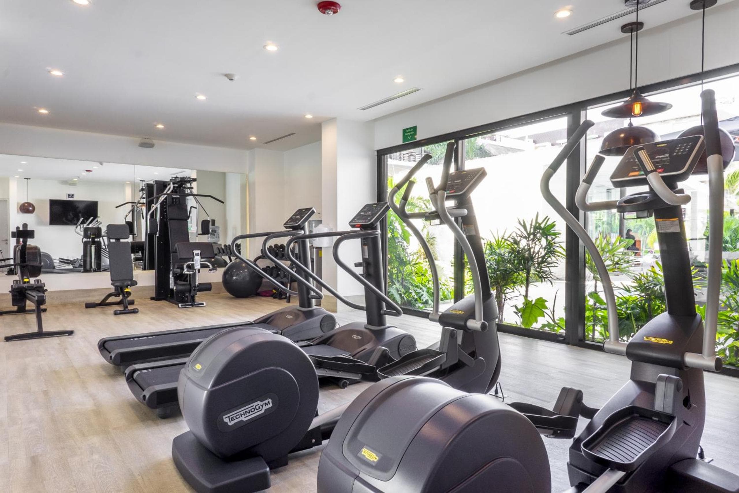 Oceana Luxury Apartment Walk to Beach and Day Club — 22