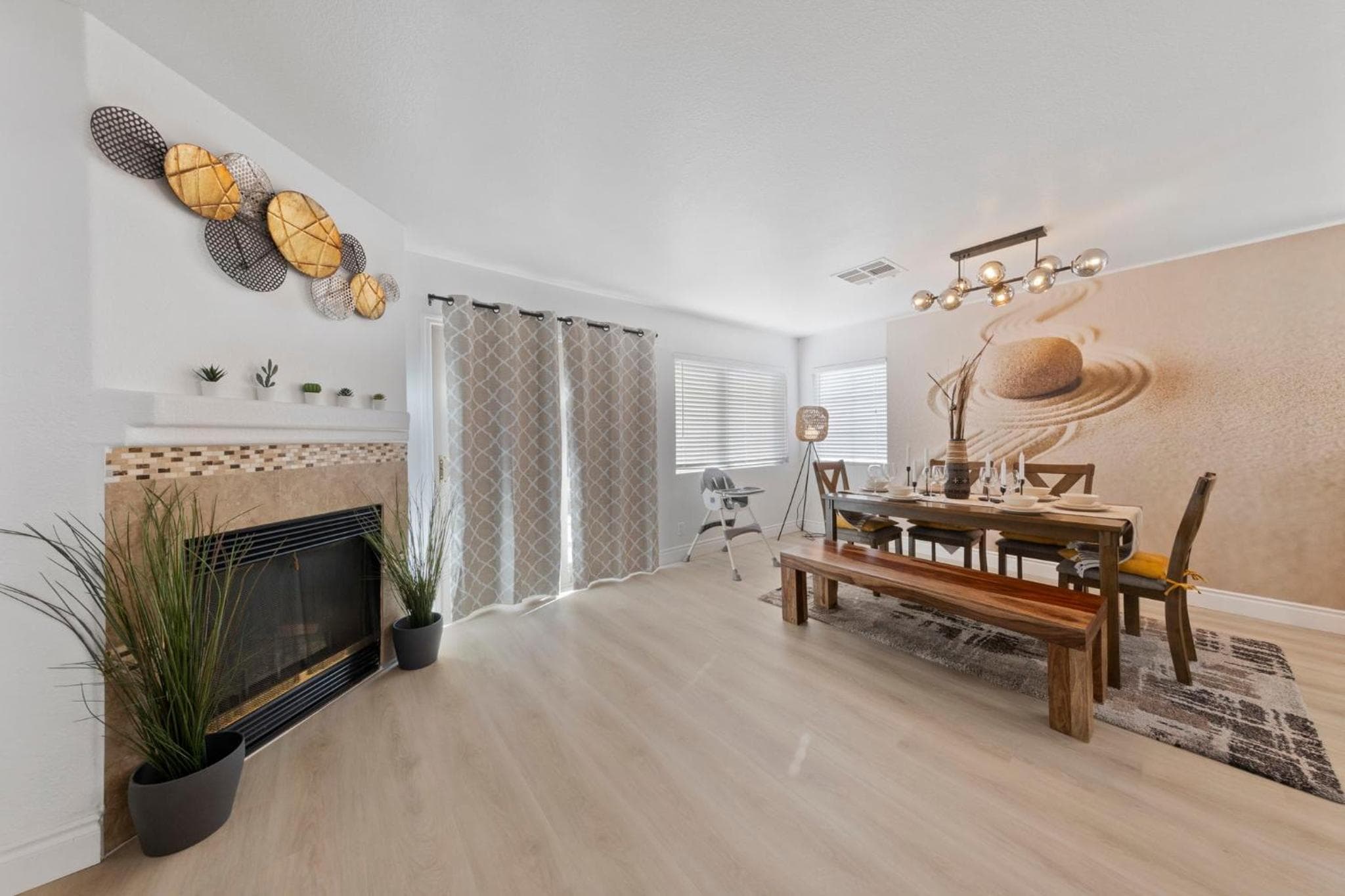 ZEN - A home away from home and in HEART of Las Vegas — 1