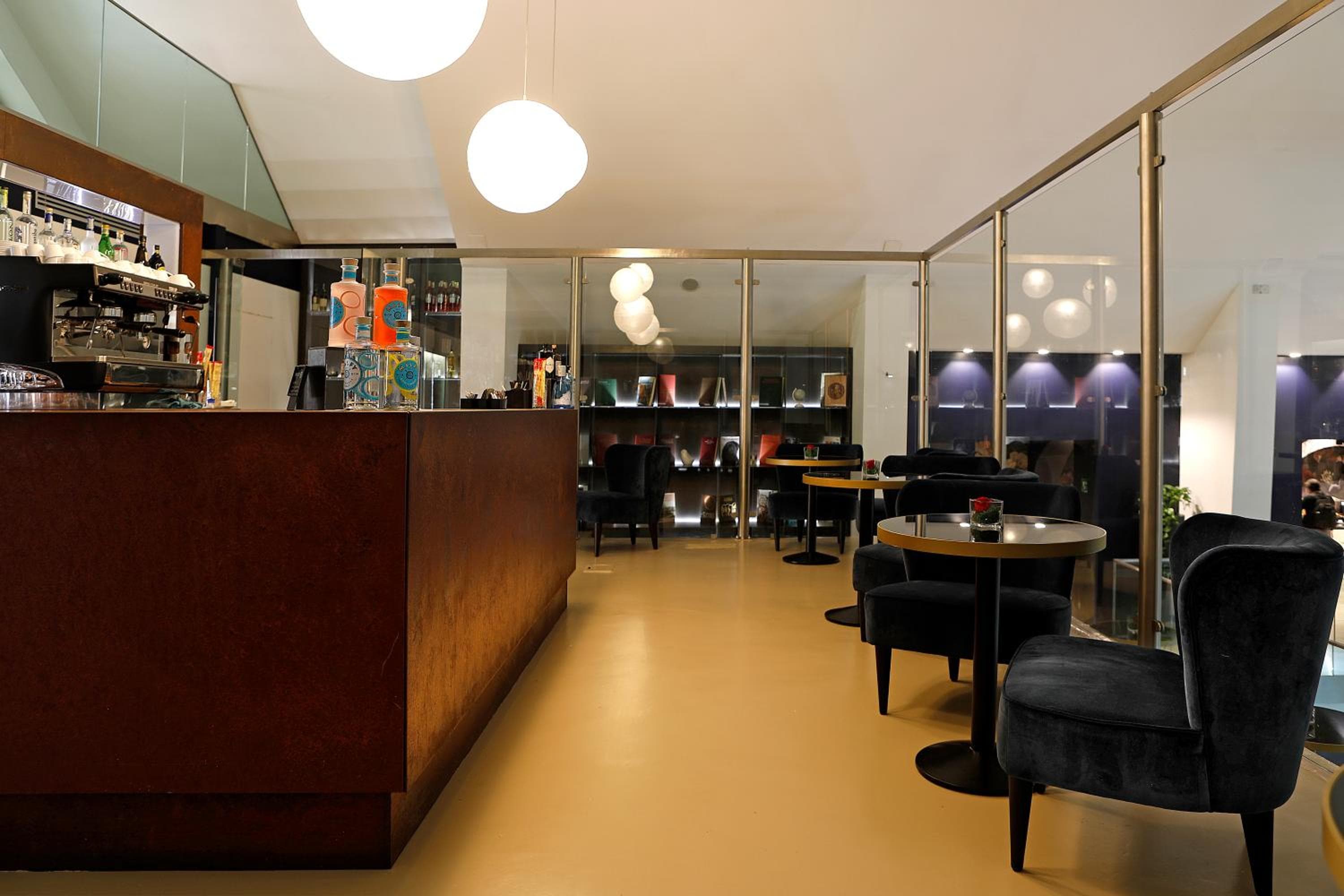 Hotel Roma — 14