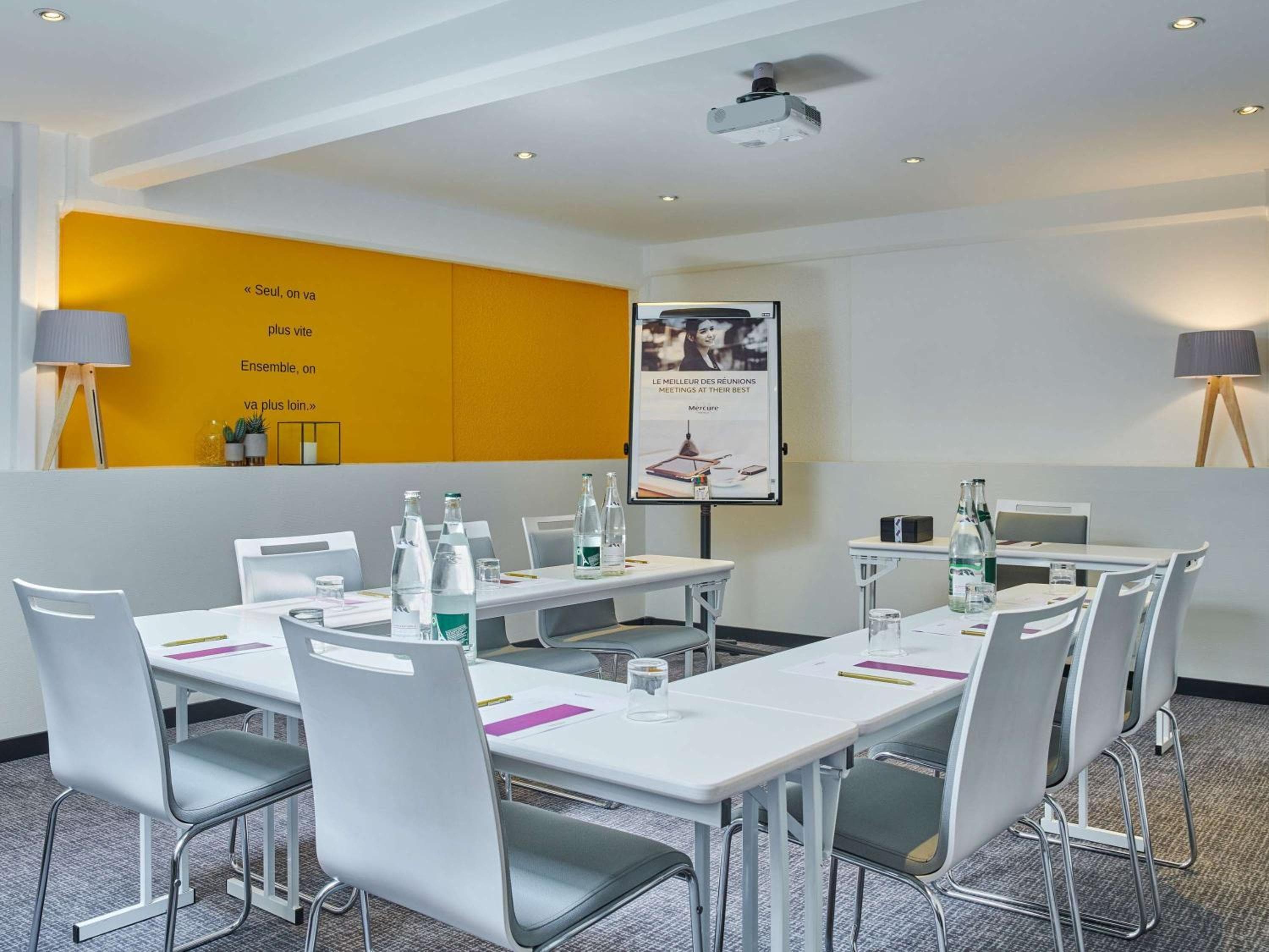 Mercure Paris 15 Porte de Versailles — 17