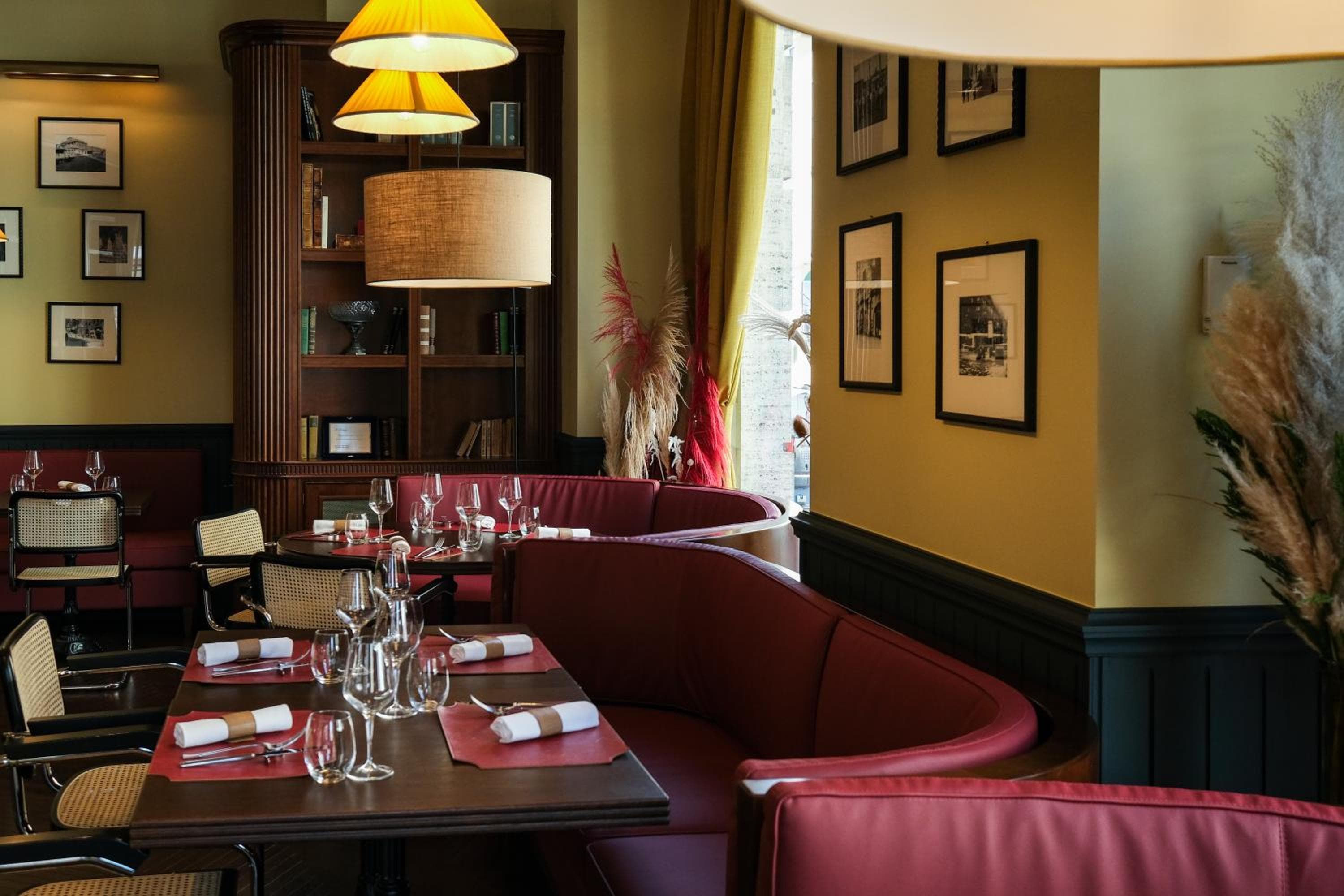 U-Visionary Roma Hotel — 21
