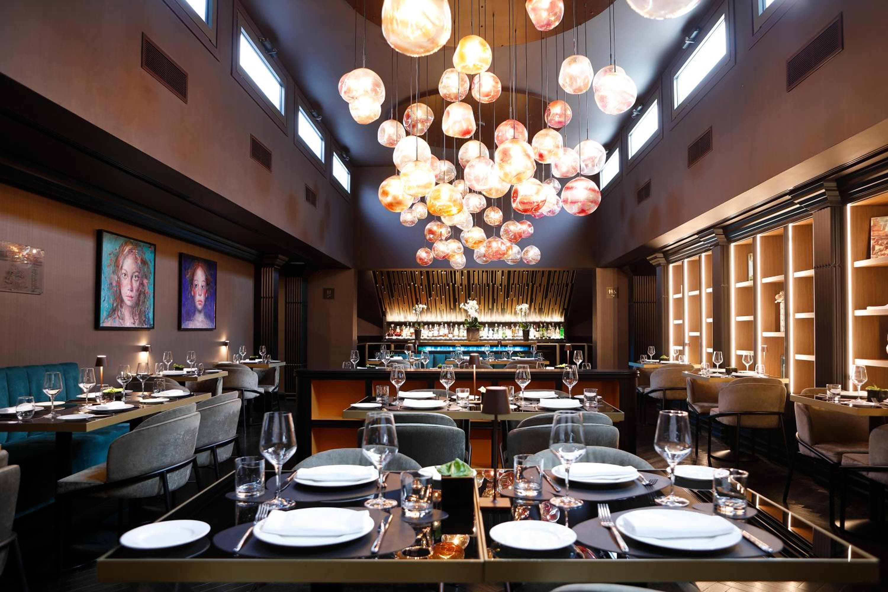 U-Visionary Roma Hotel — 27