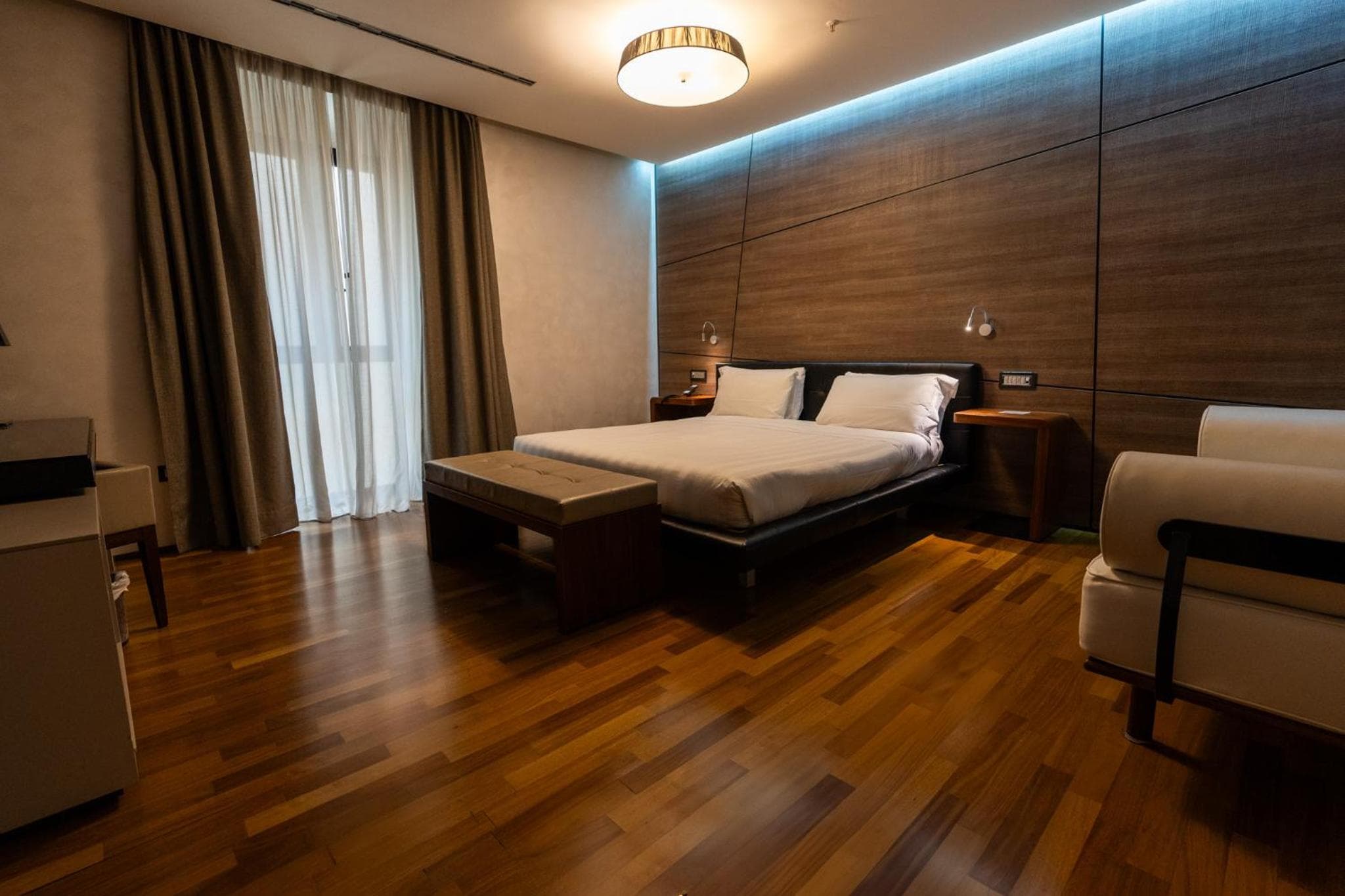 Divina Luxury Hotel — 7