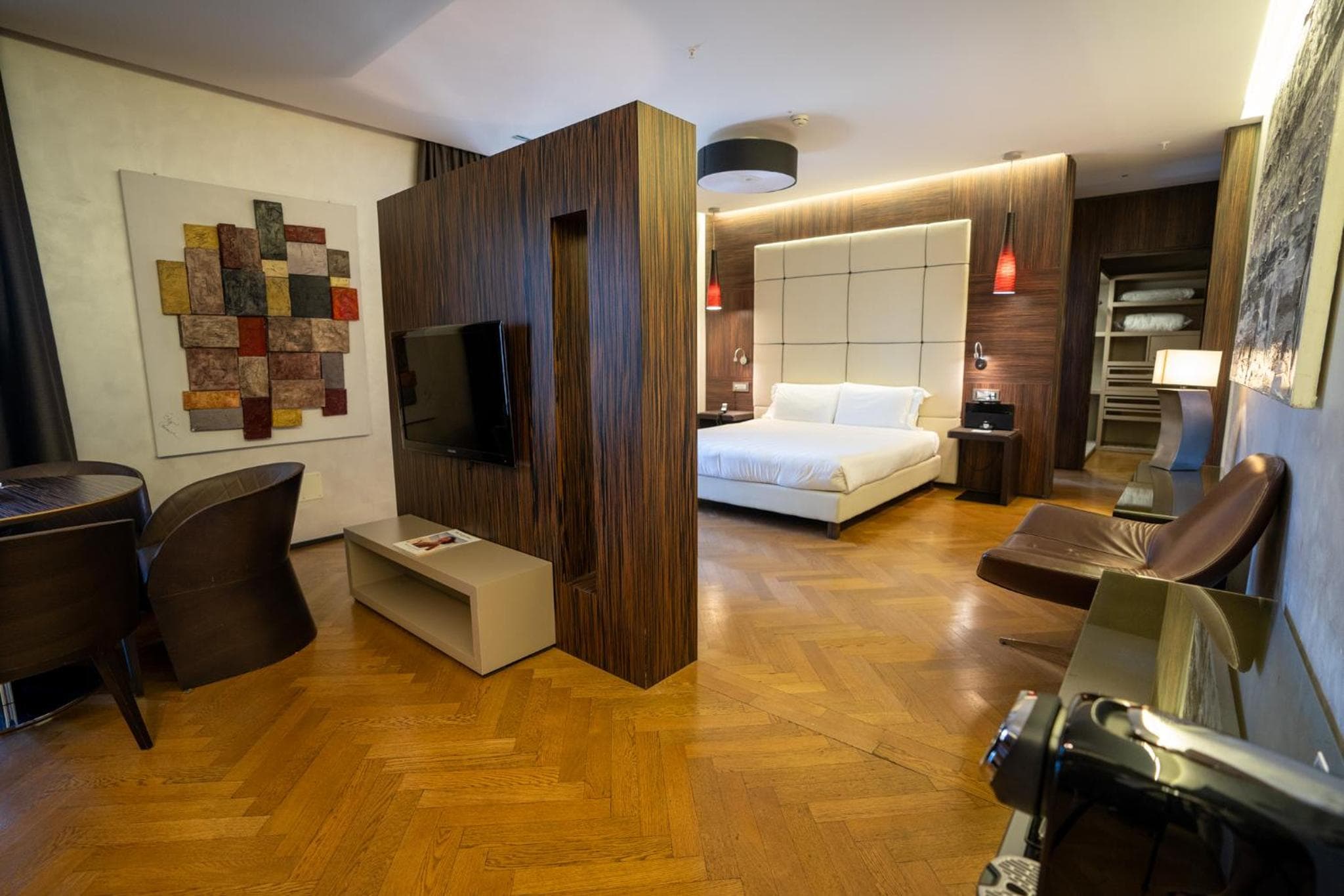 Divina Luxury Hotel — 9