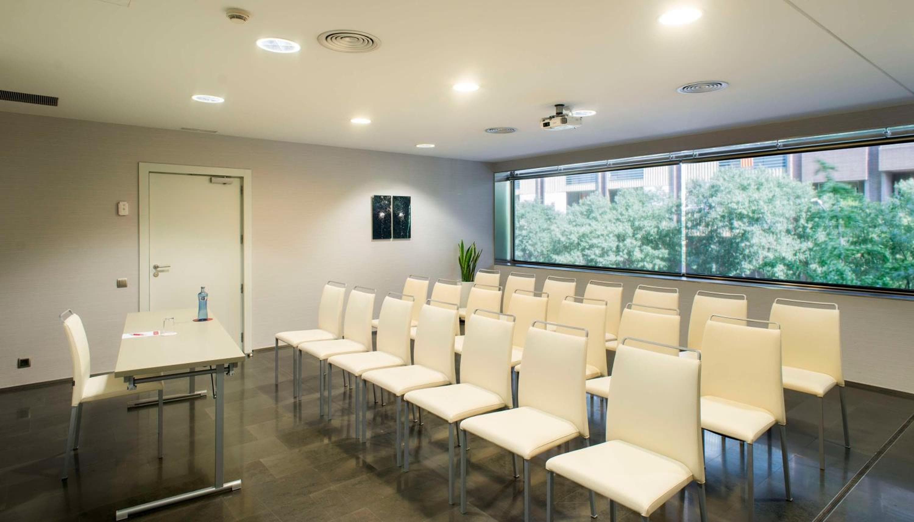 NH Collection Barcelona Constanza — 26