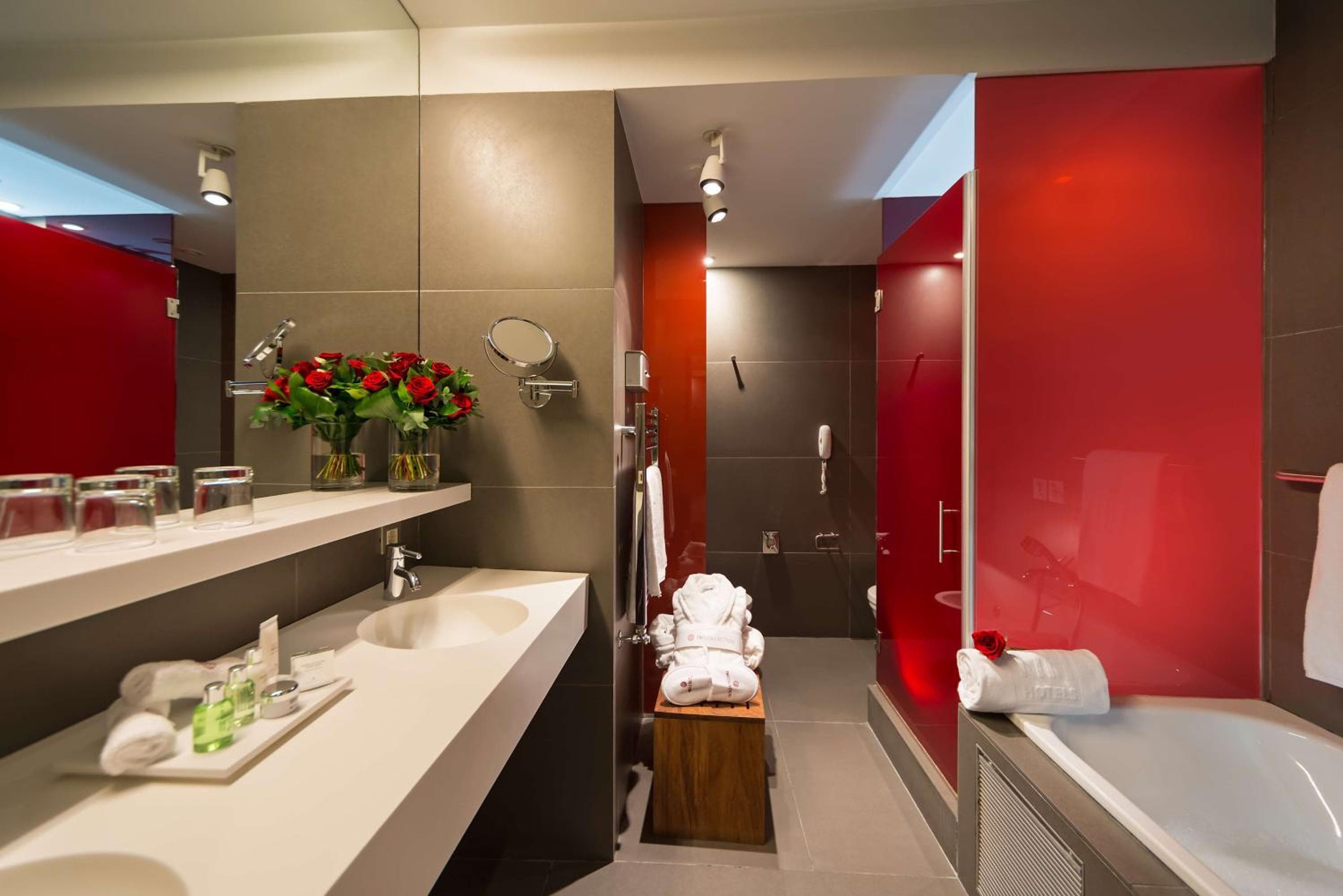 NH Collection Barcelona Constanza — 3