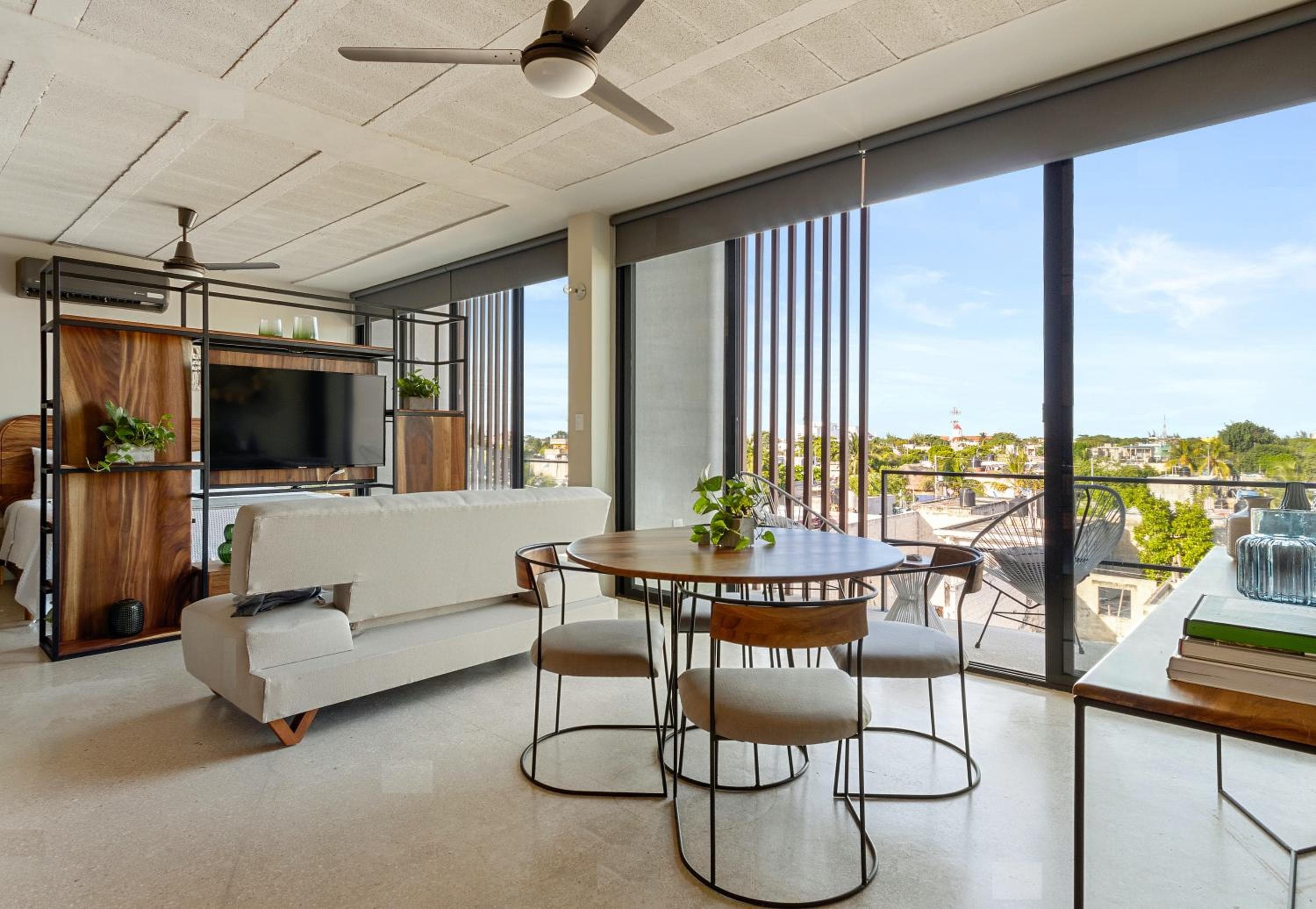 Ocean Boutique Condos — 16