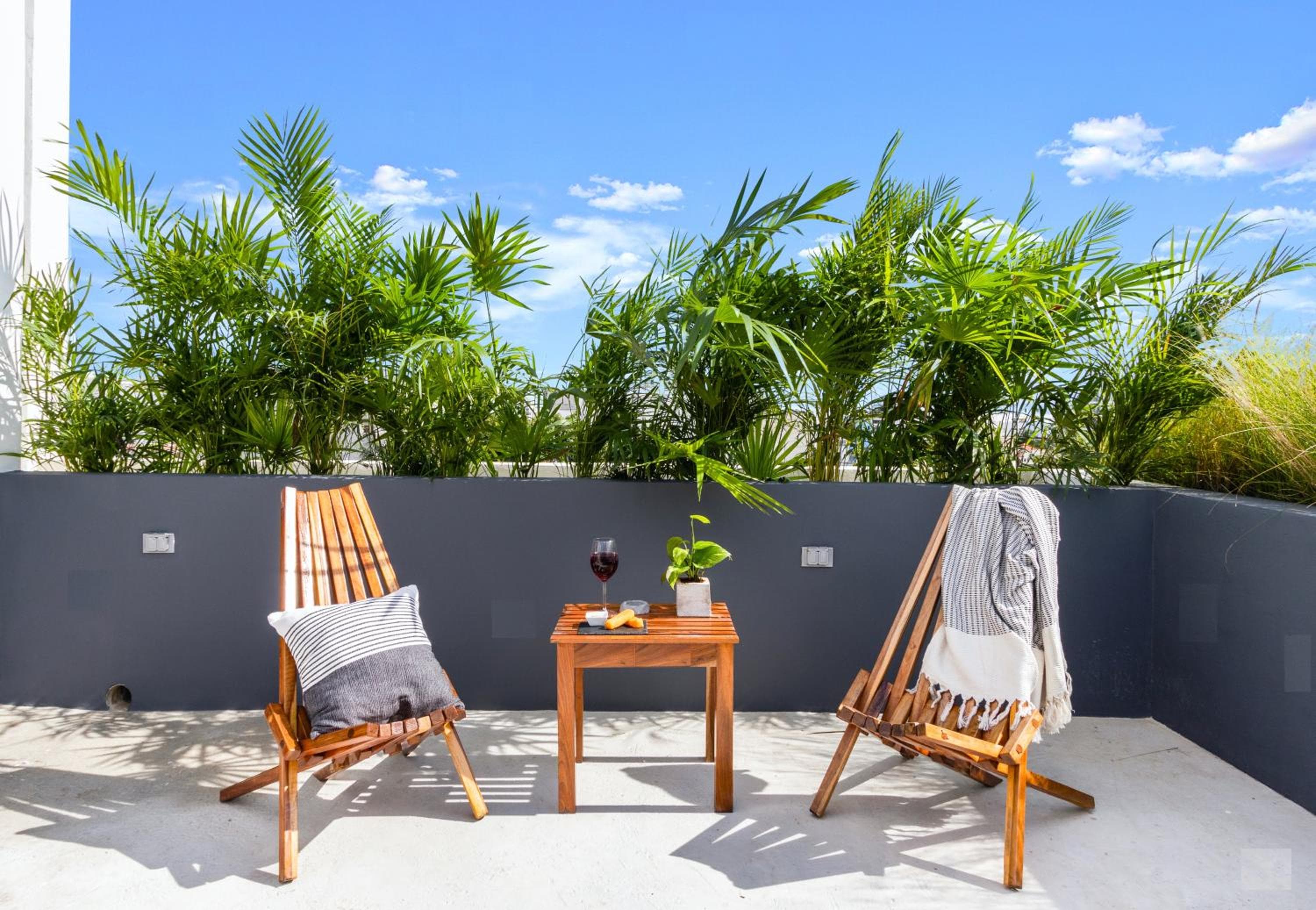 Ocean Boutique Condos — 10