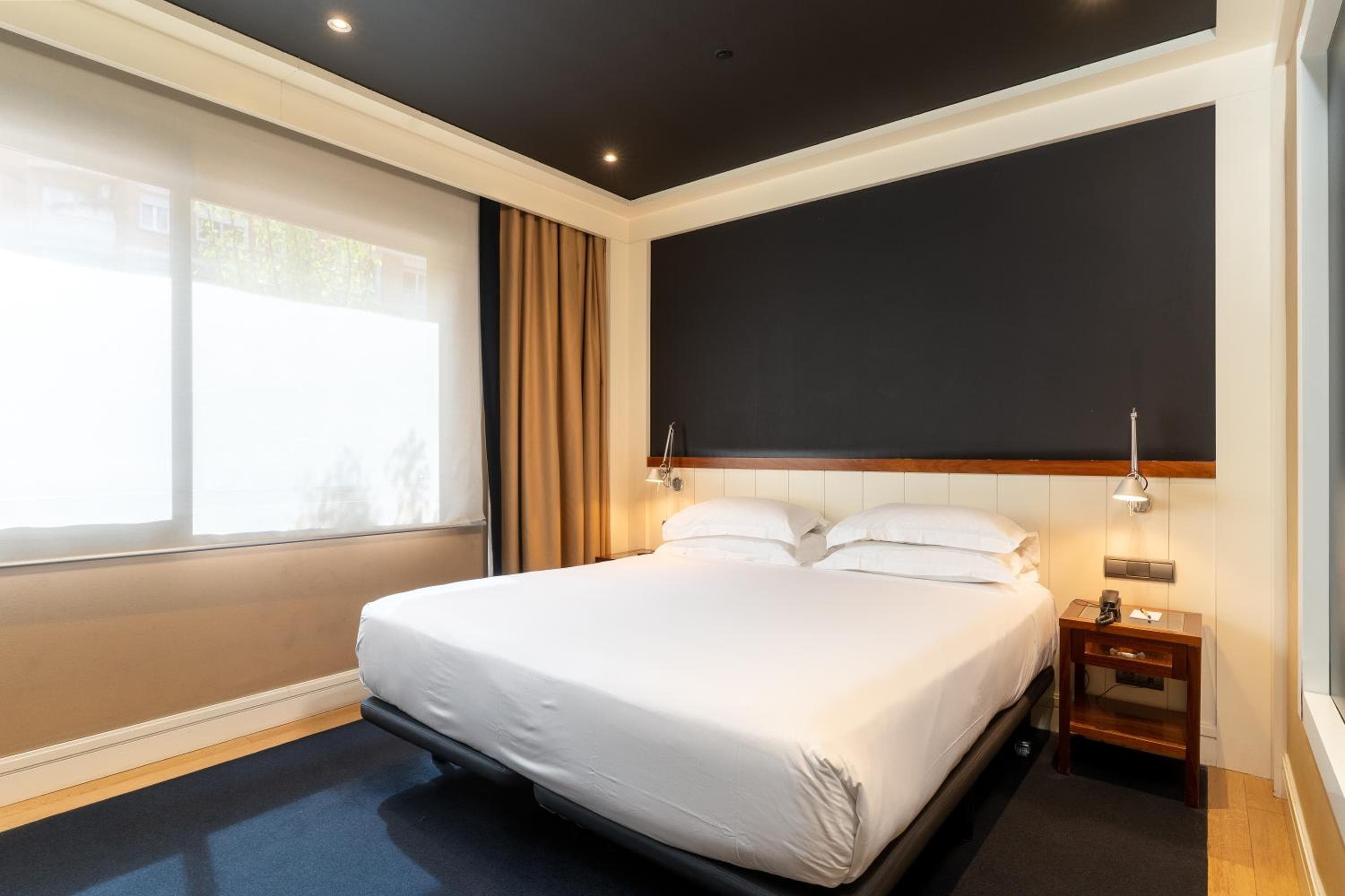 U232 Hotel — 6