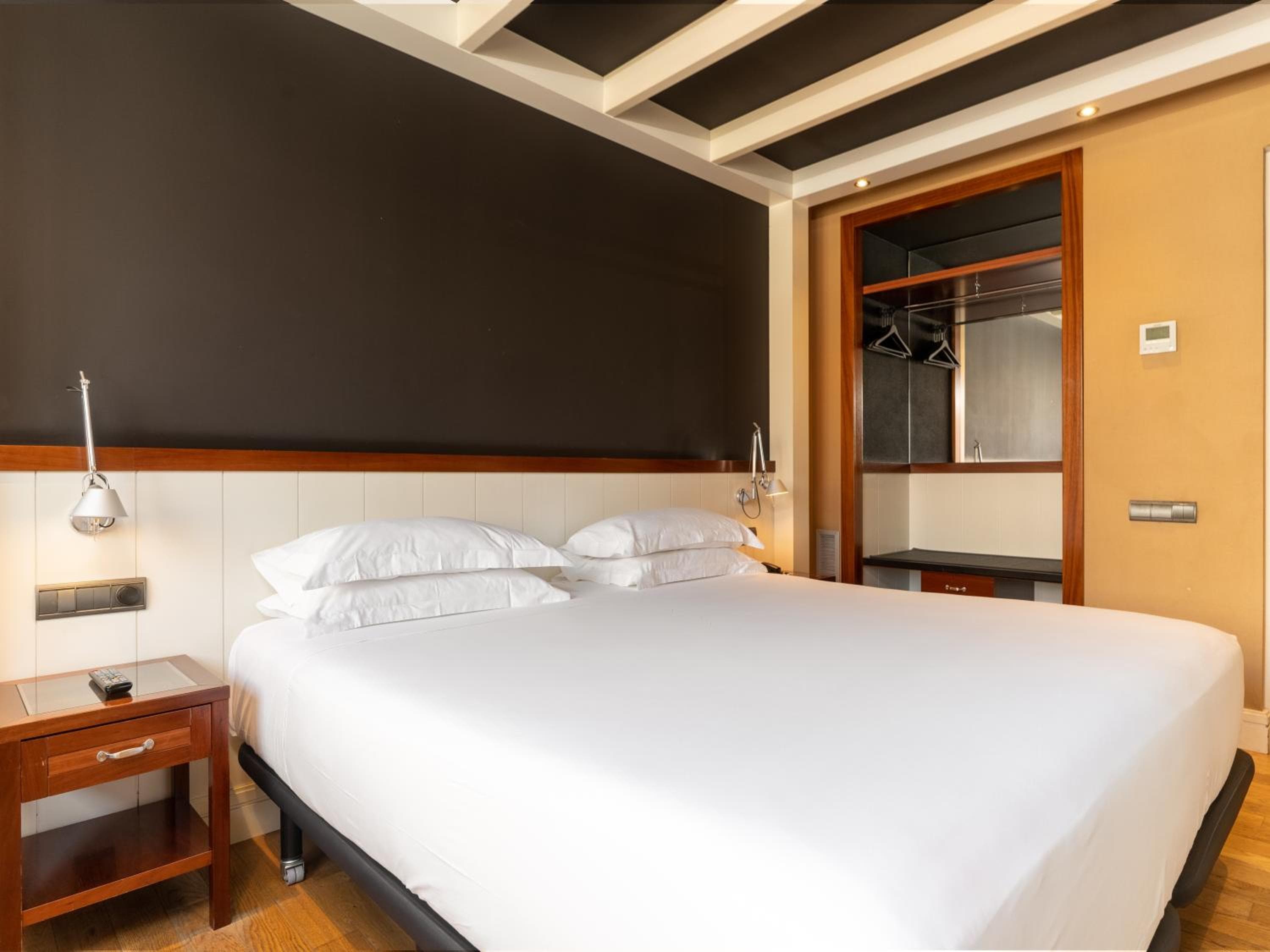 U232 Hotel — 15