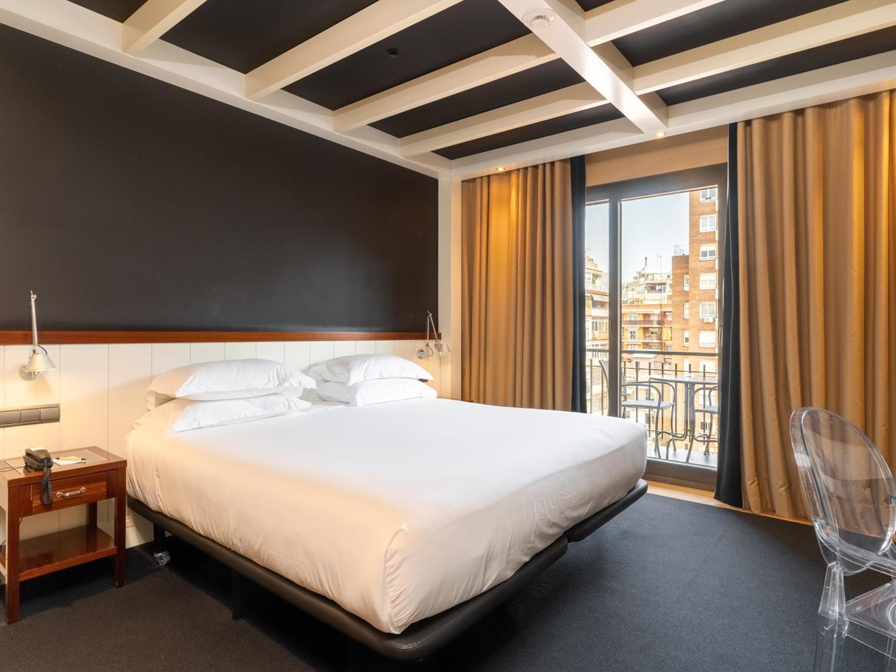 U232 Hotel — 9