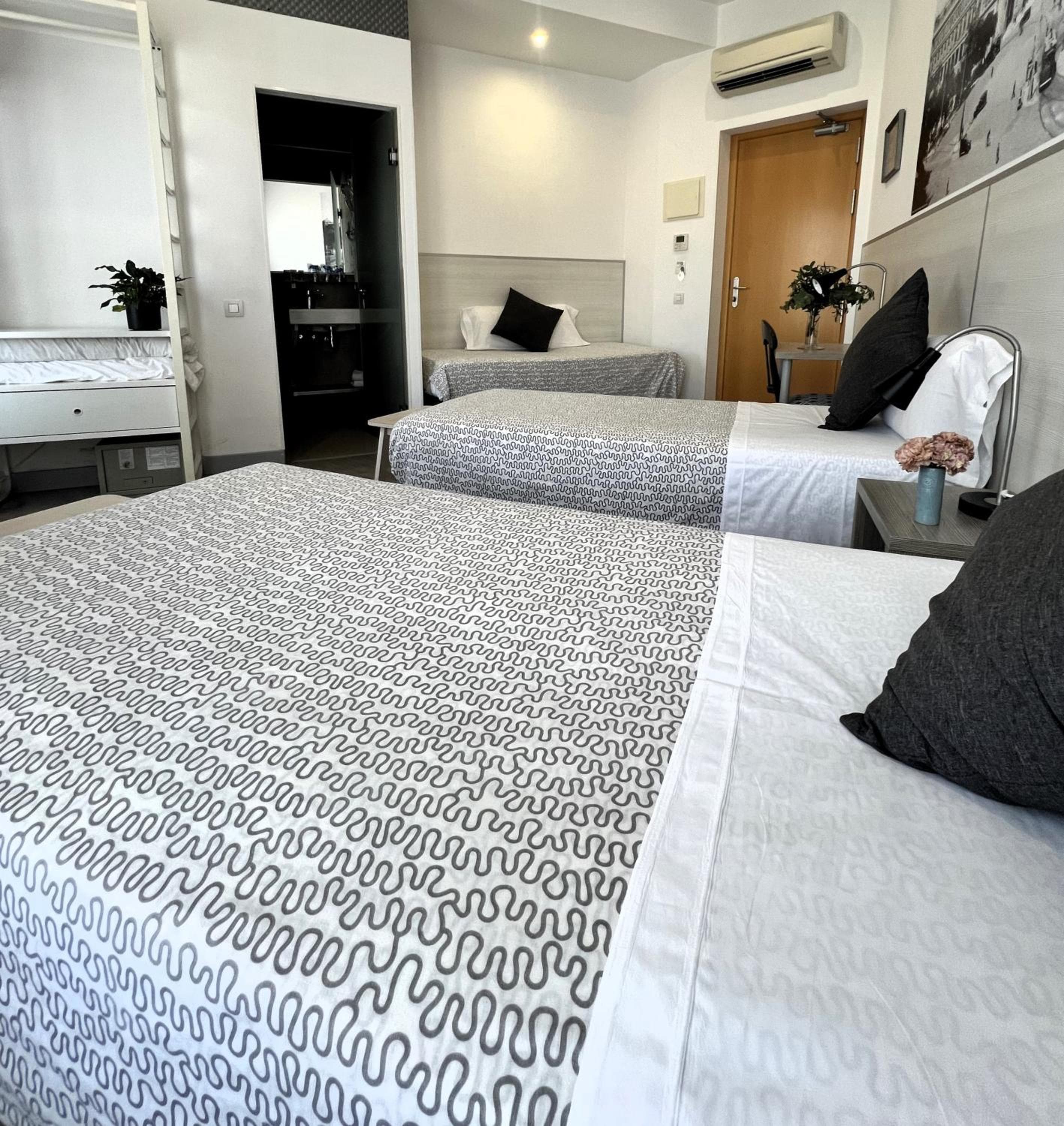 Hostal San Lorenzo — 15