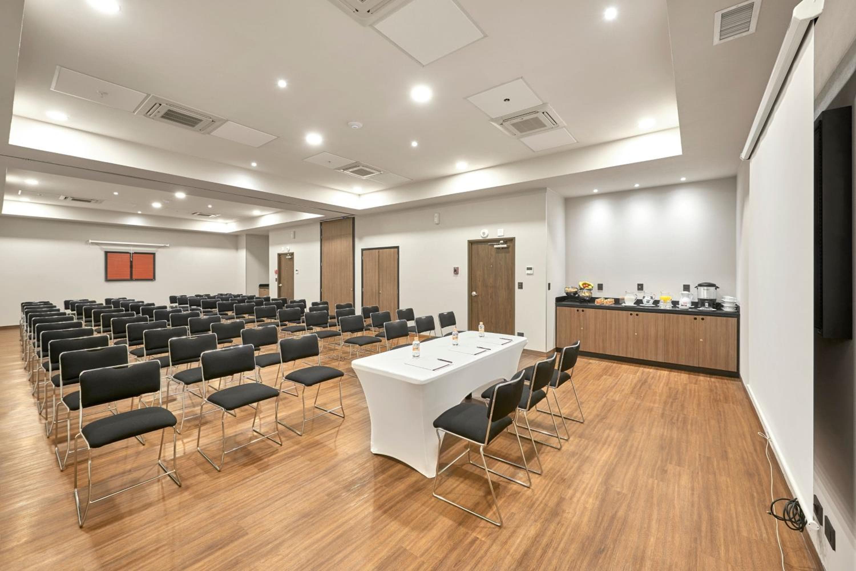 City Express Plus by Marriott Cancun Aeropuerto Riviera — 23
