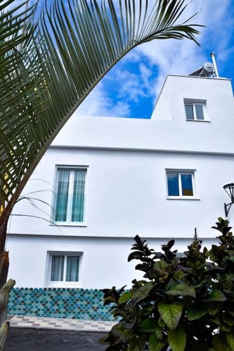 Ballesteros Place Sunset A — 5