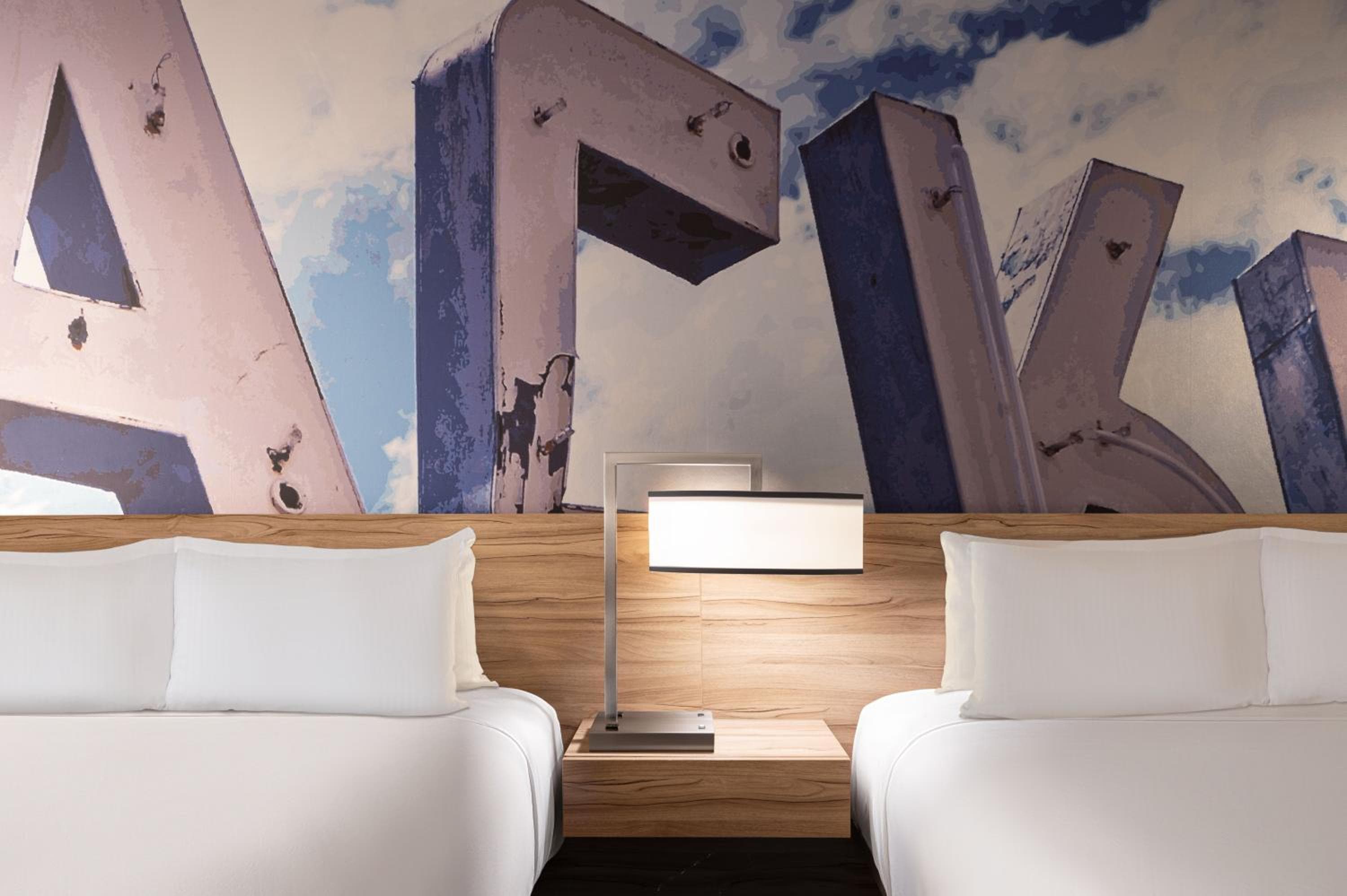 The LINQ Hotel & Casino, A Caesars Destination — 30
