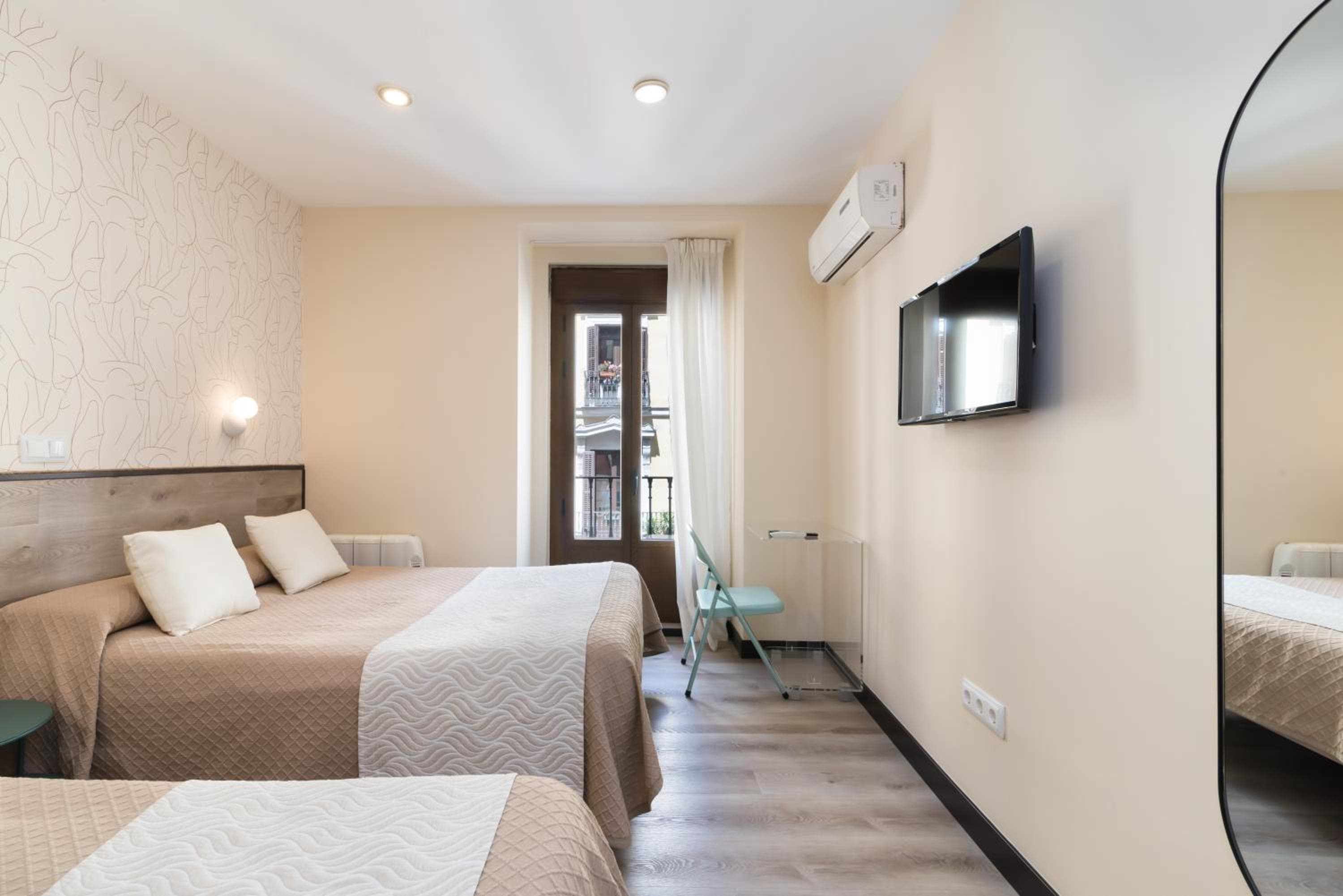 Hostal ArtMadrid — 5