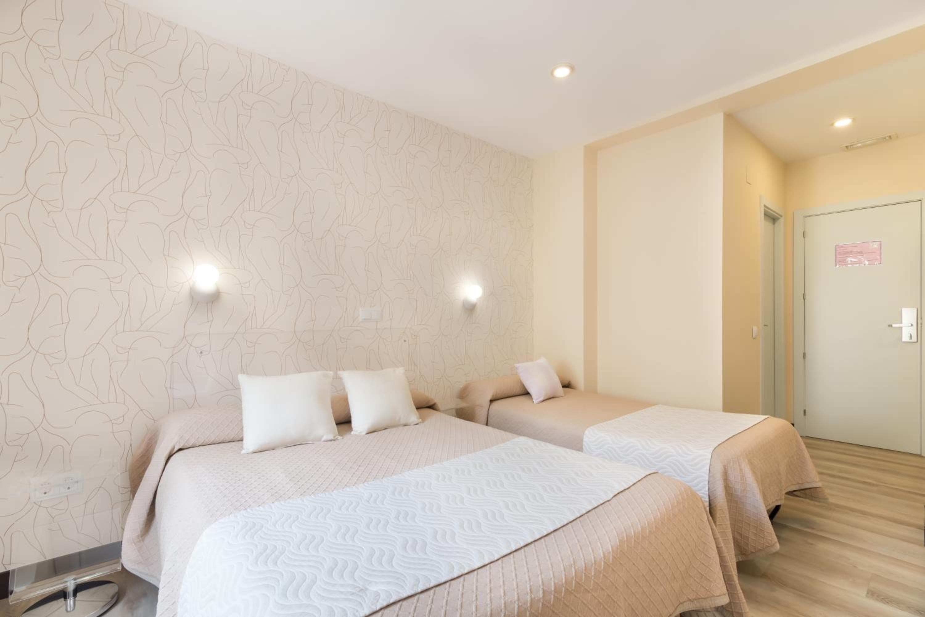 Hostal ArtMadrid — 10