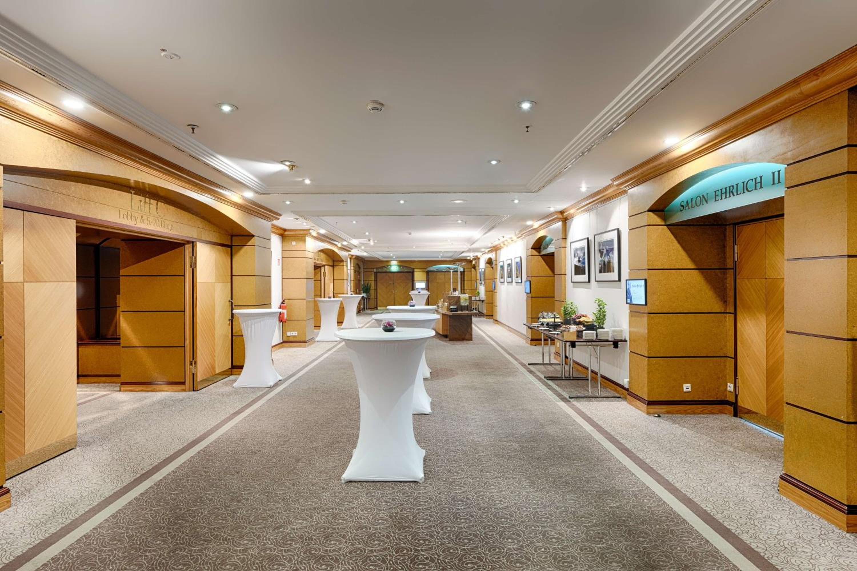 Park Inn by Radisson Berlin Alexanderplatz hotel, Alexanderplatz 7, Berlin, Germany — photo 58