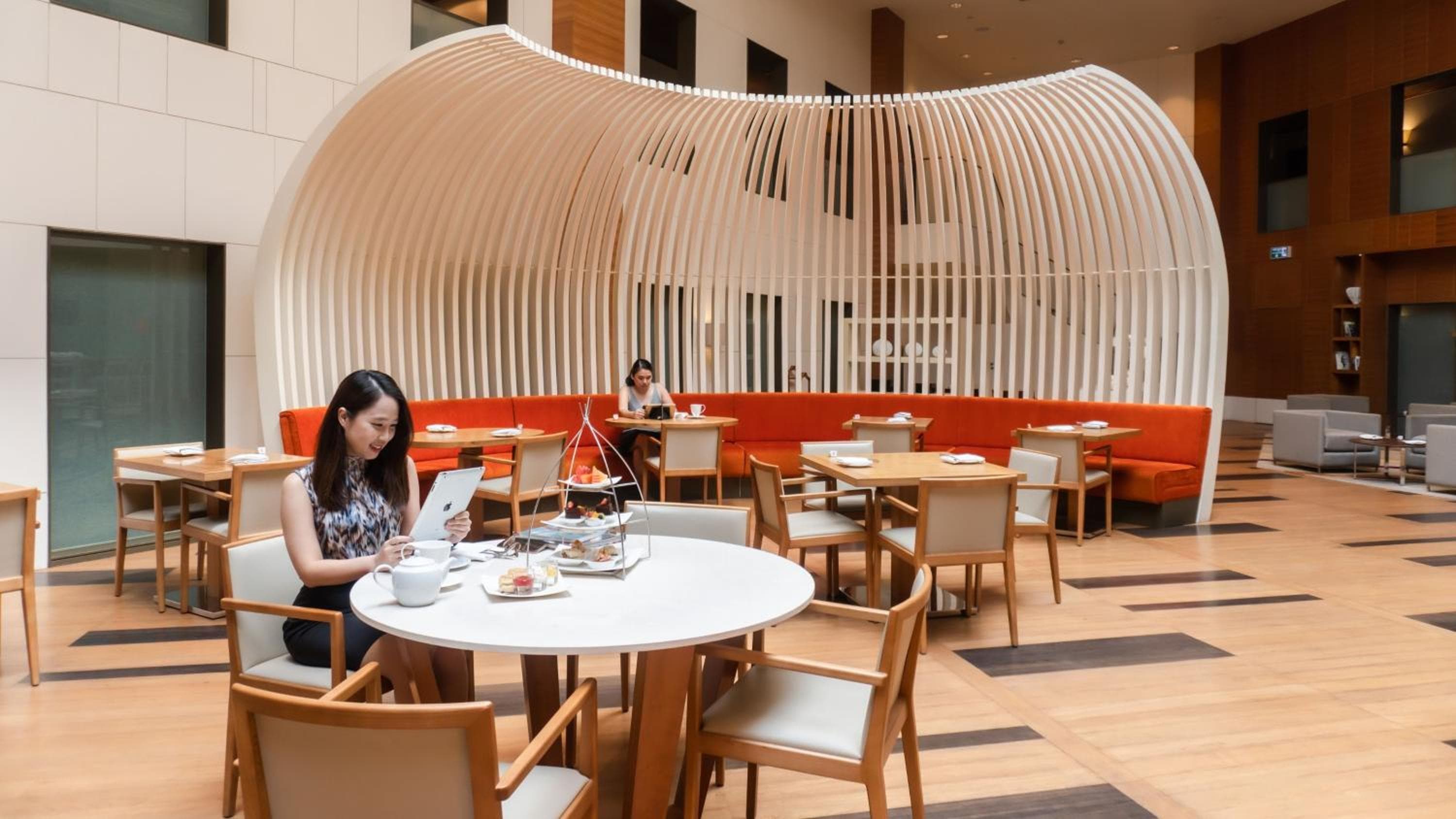 Crowne Plaza Bangkok Lumpini Park by IHG — 7