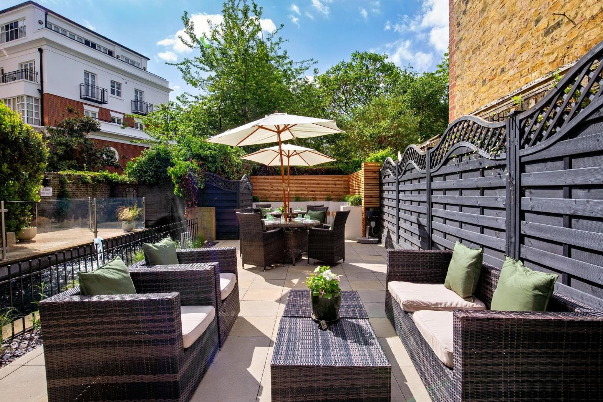 Holiday Inn London Kensington High St. by IHG — 12