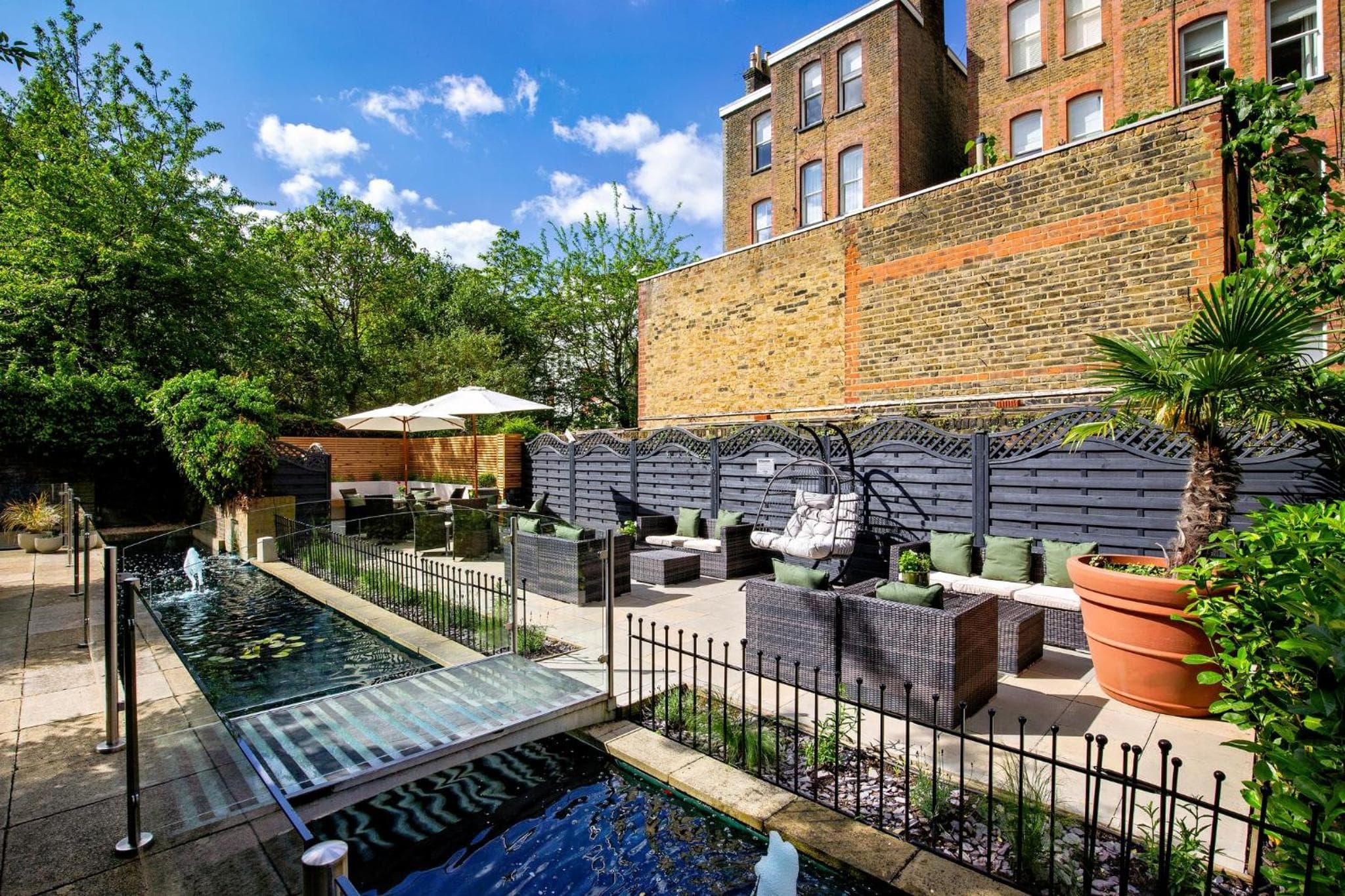 Holiday Inn London Kensington High St. by IHG — 7