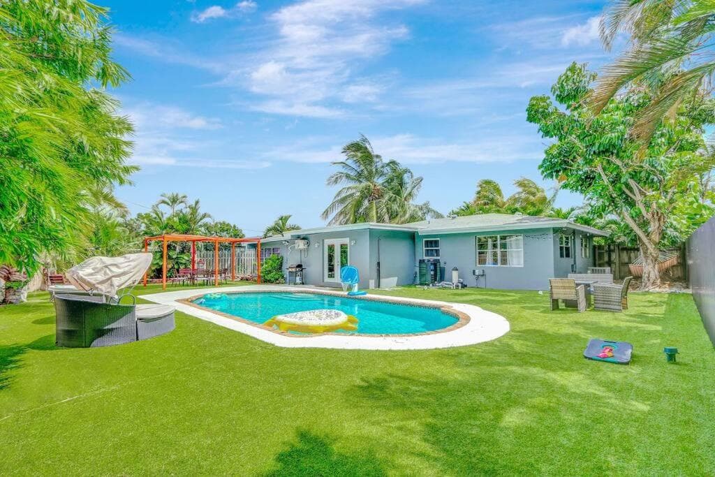 Fort Lauderdale Tropical Oasis Pool Retreat — 12