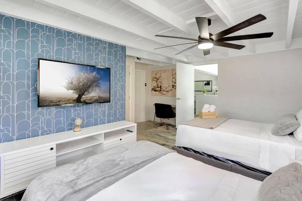 Fort Lauderdale Tropical Oasis Pool Retreat — 20