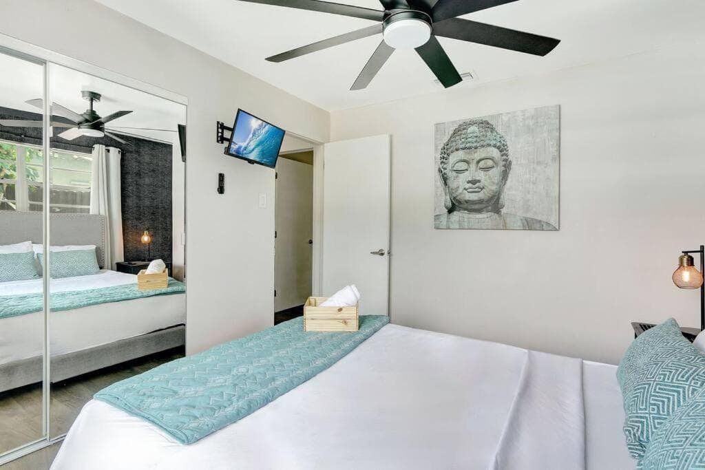 Fort Lauderdale Tropical Oasis Pool Retreat — 26