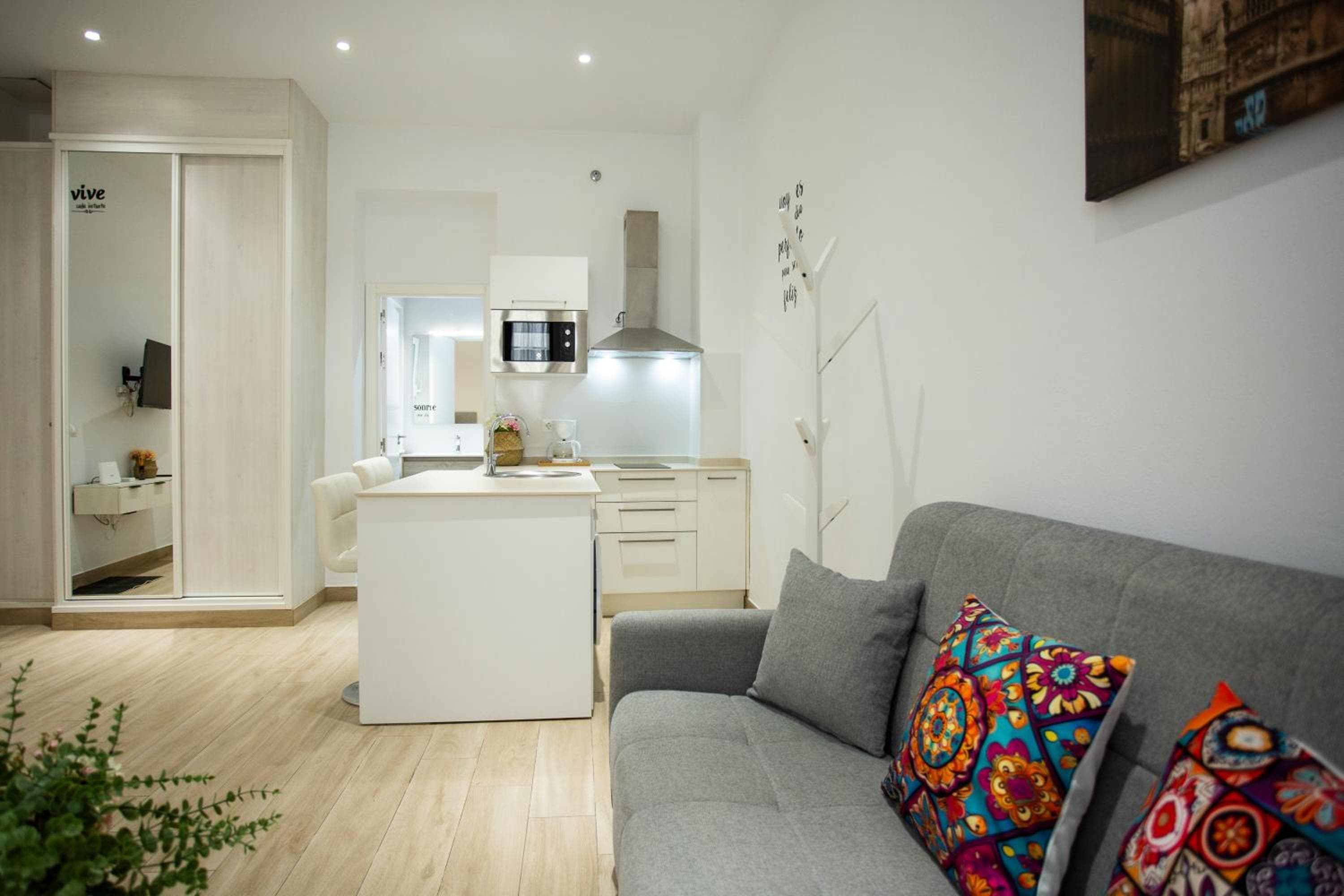 Wish Suite Cervantes — 24