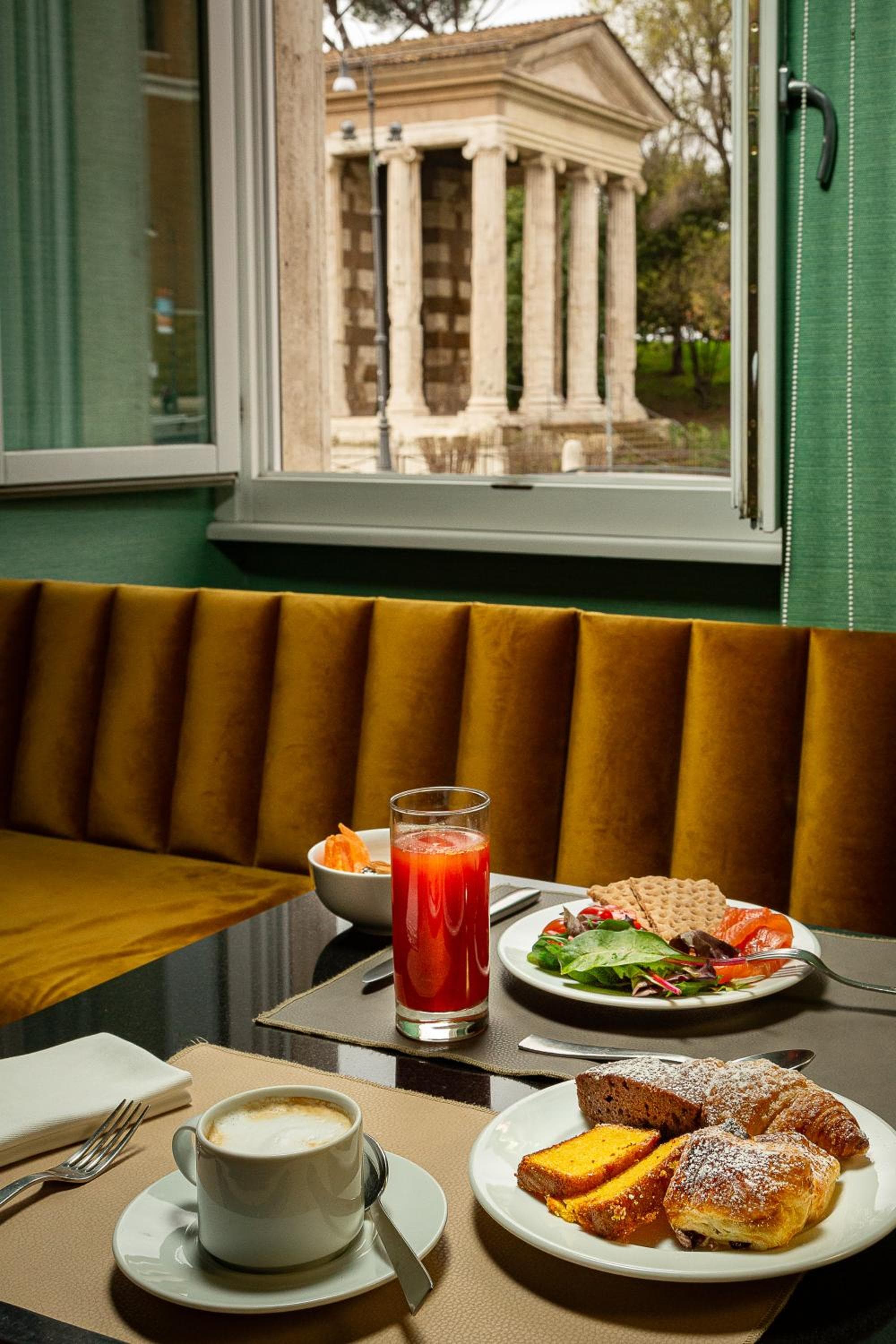 47 Boutique Hotel — 24