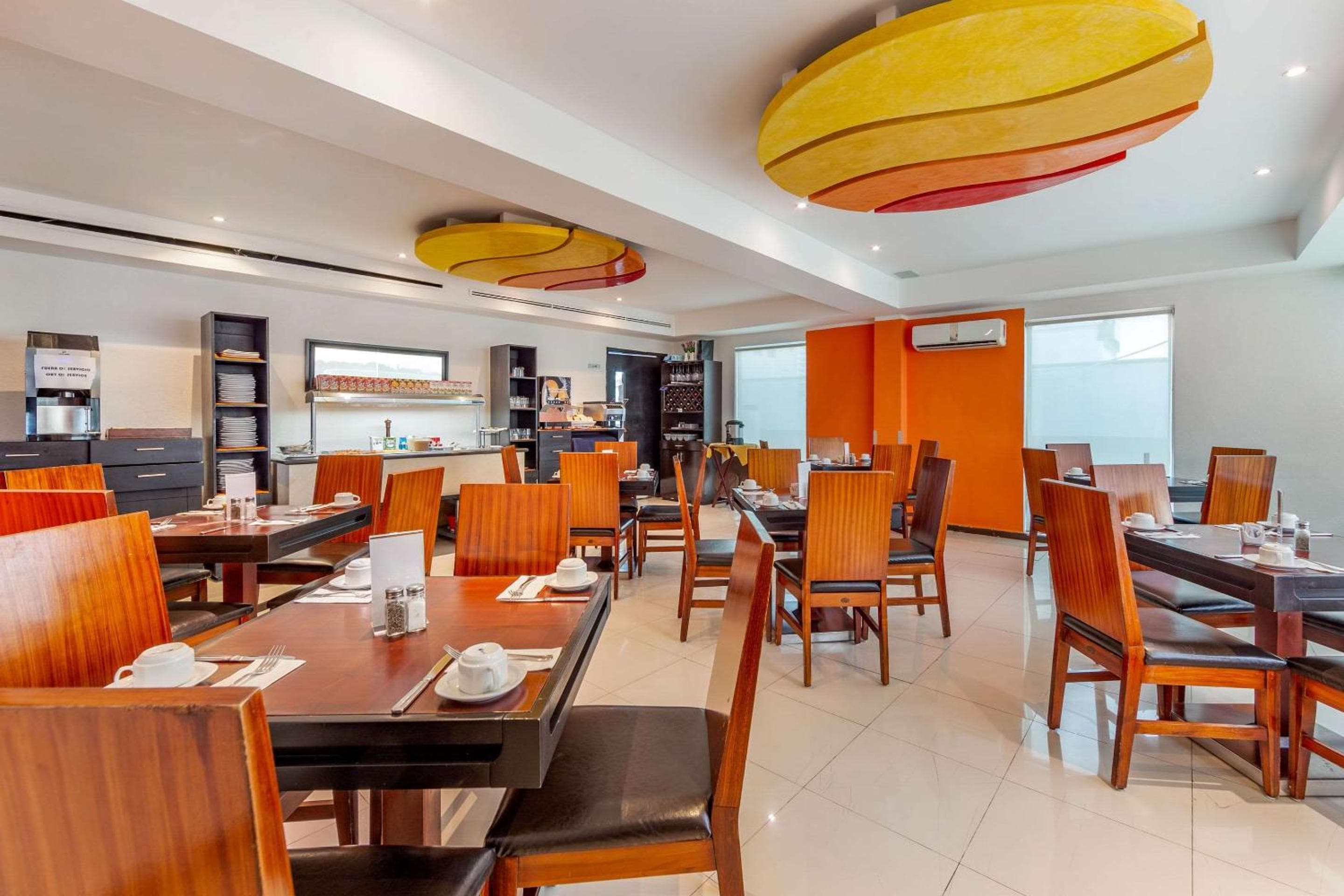Comfort Inn Cancún Aeropuerto — 24