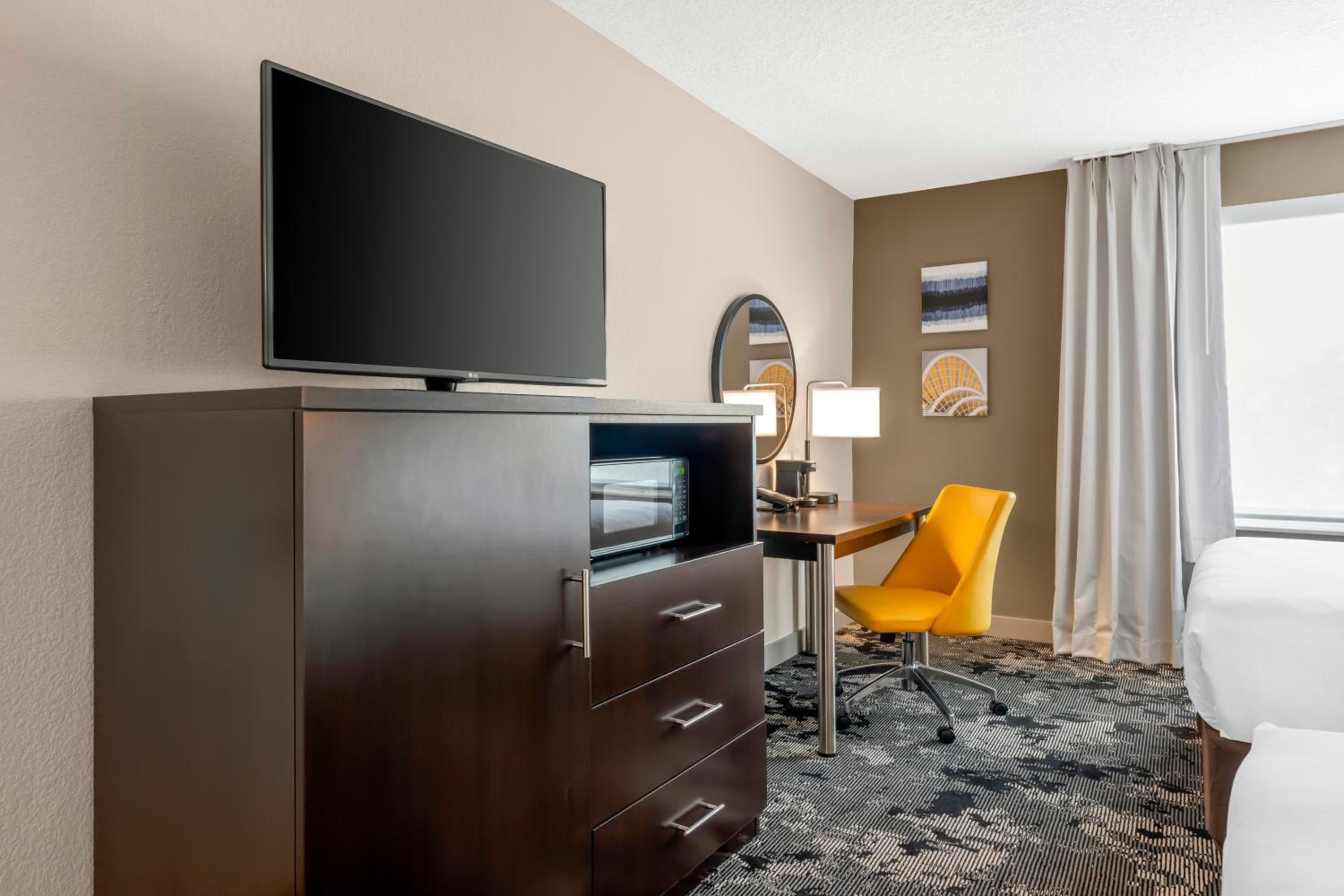 City Express by Marriott Orlando International Drive — 5