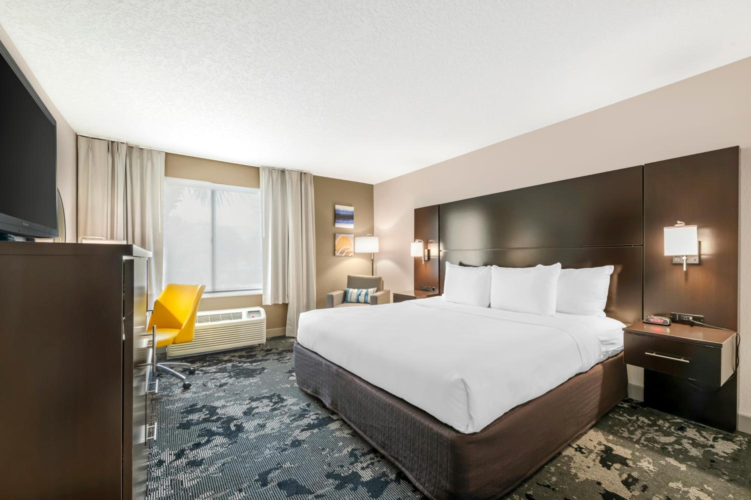 Comfort Inn & Suites in der Nähe des Universal Orlando Resort-Kongresszentrums — 30
